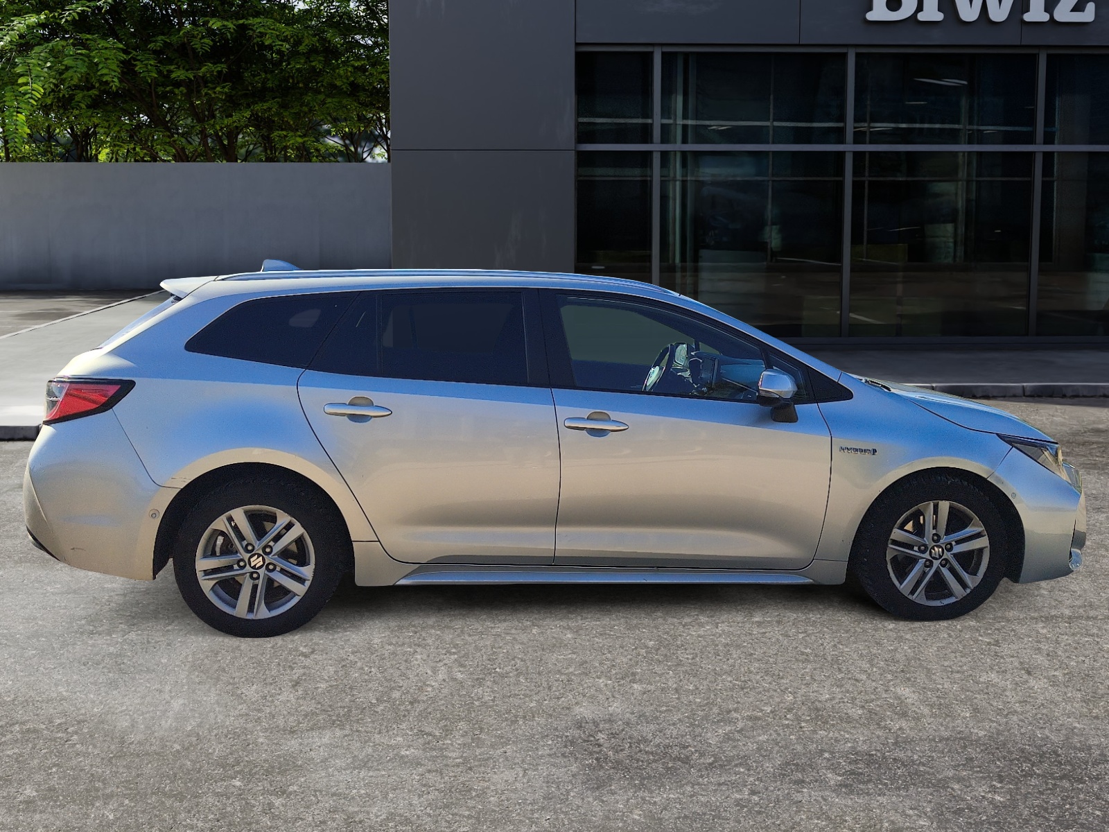 Suzuki Swace 5