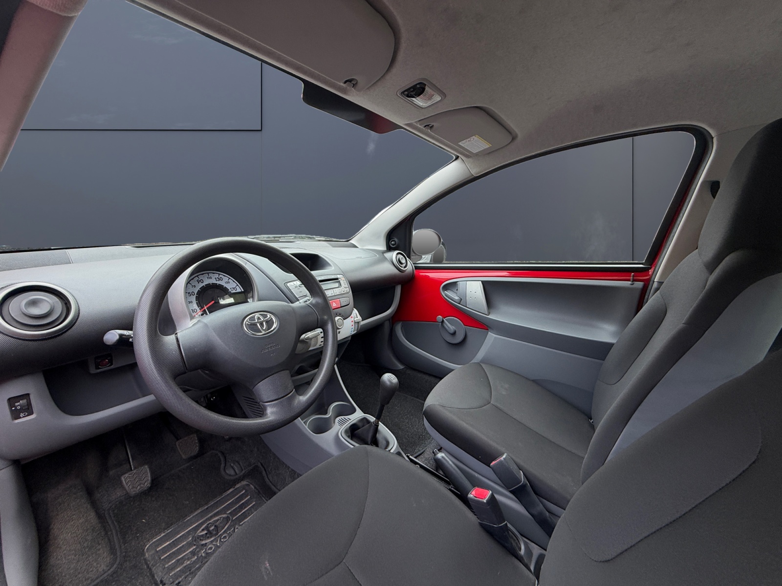 Toyota Aygo 8