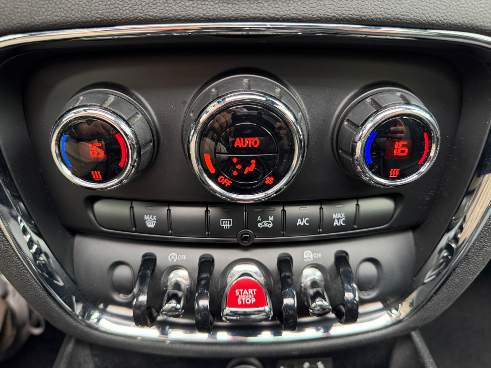 Mini Clubman 18