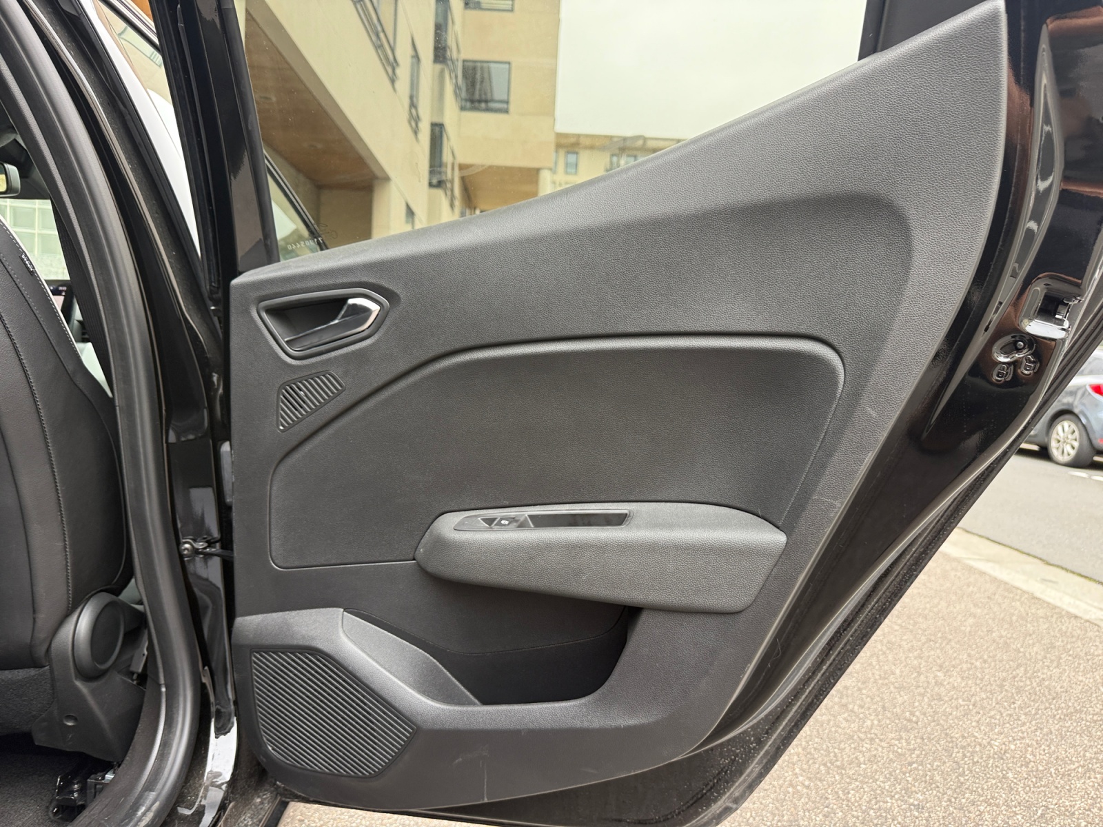 Renault Clio 30