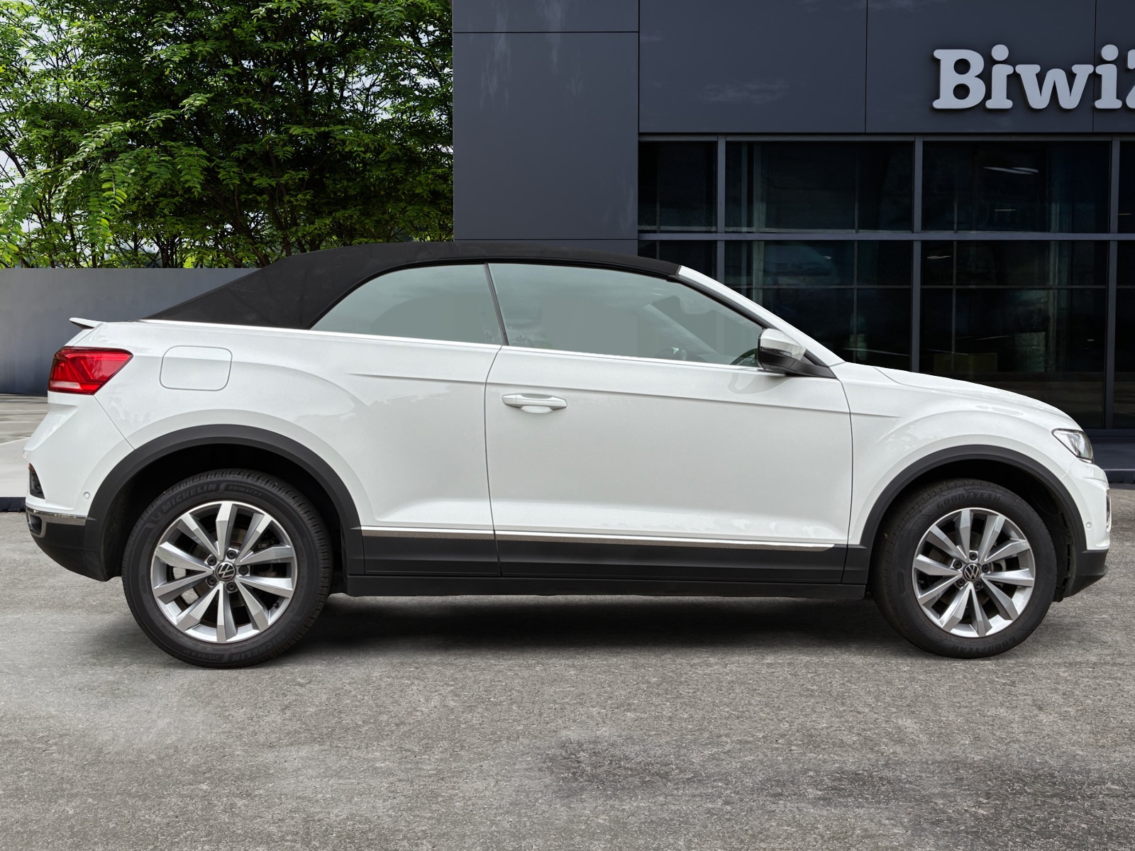 Volkswagen T-Roc 5
