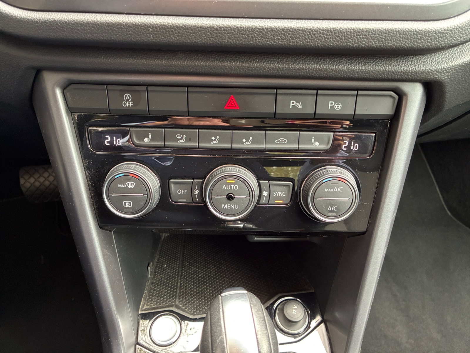 Volkswagen T-Roc 23