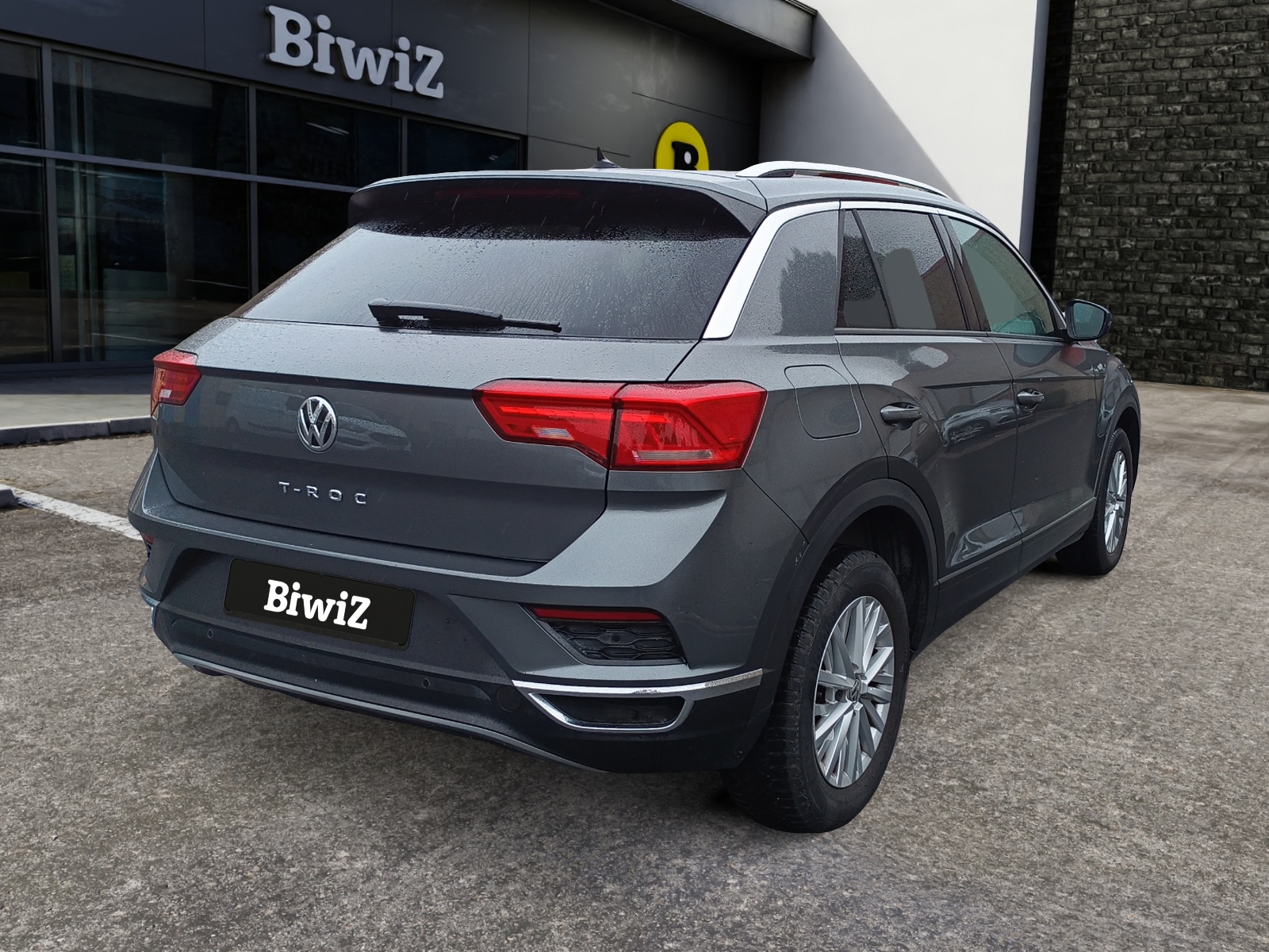 Volkswagen T-Roc 4