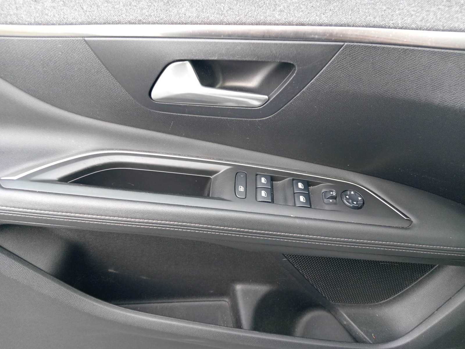 Peugeot 3008 26