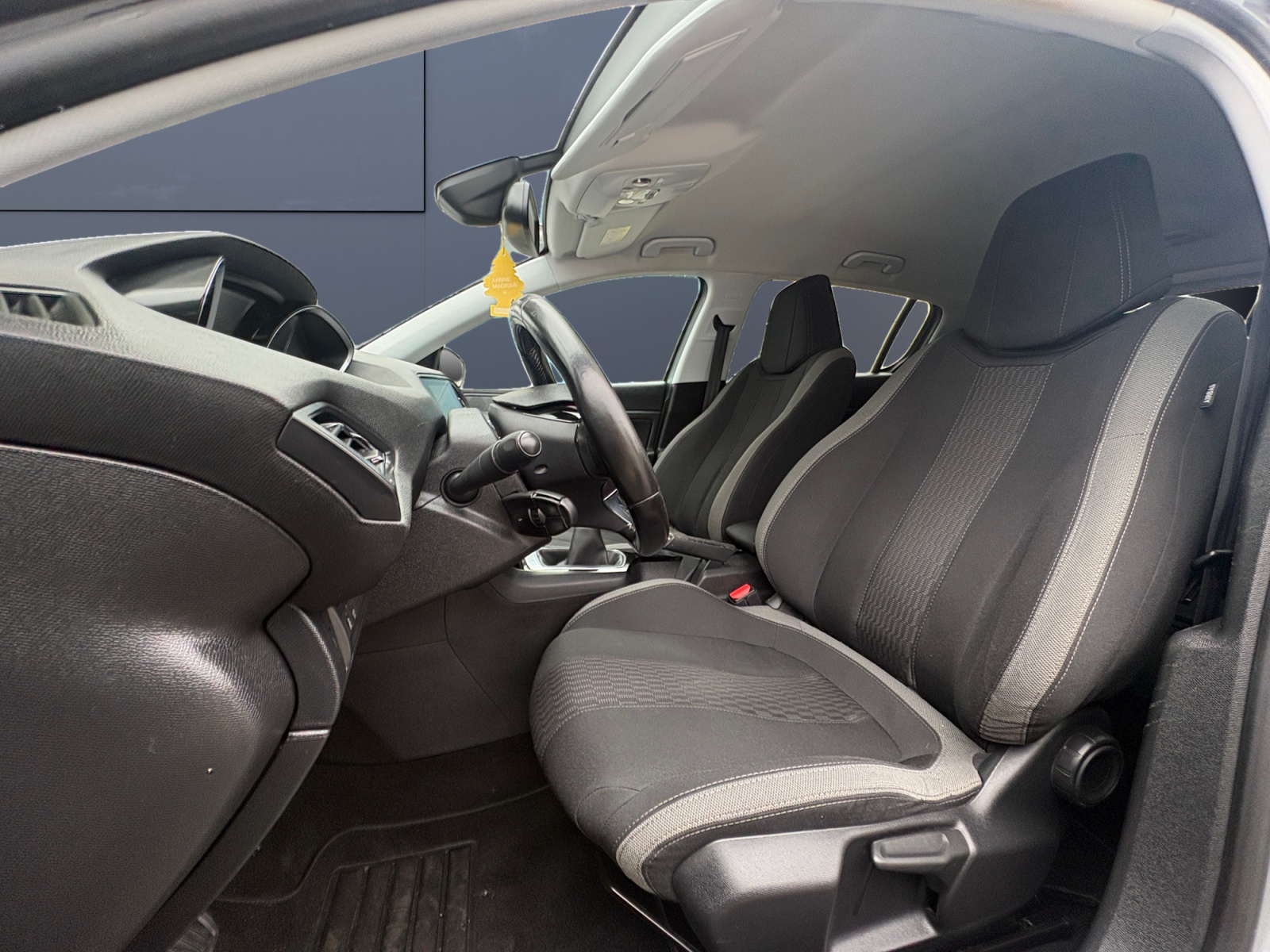 Peugeot 308 9