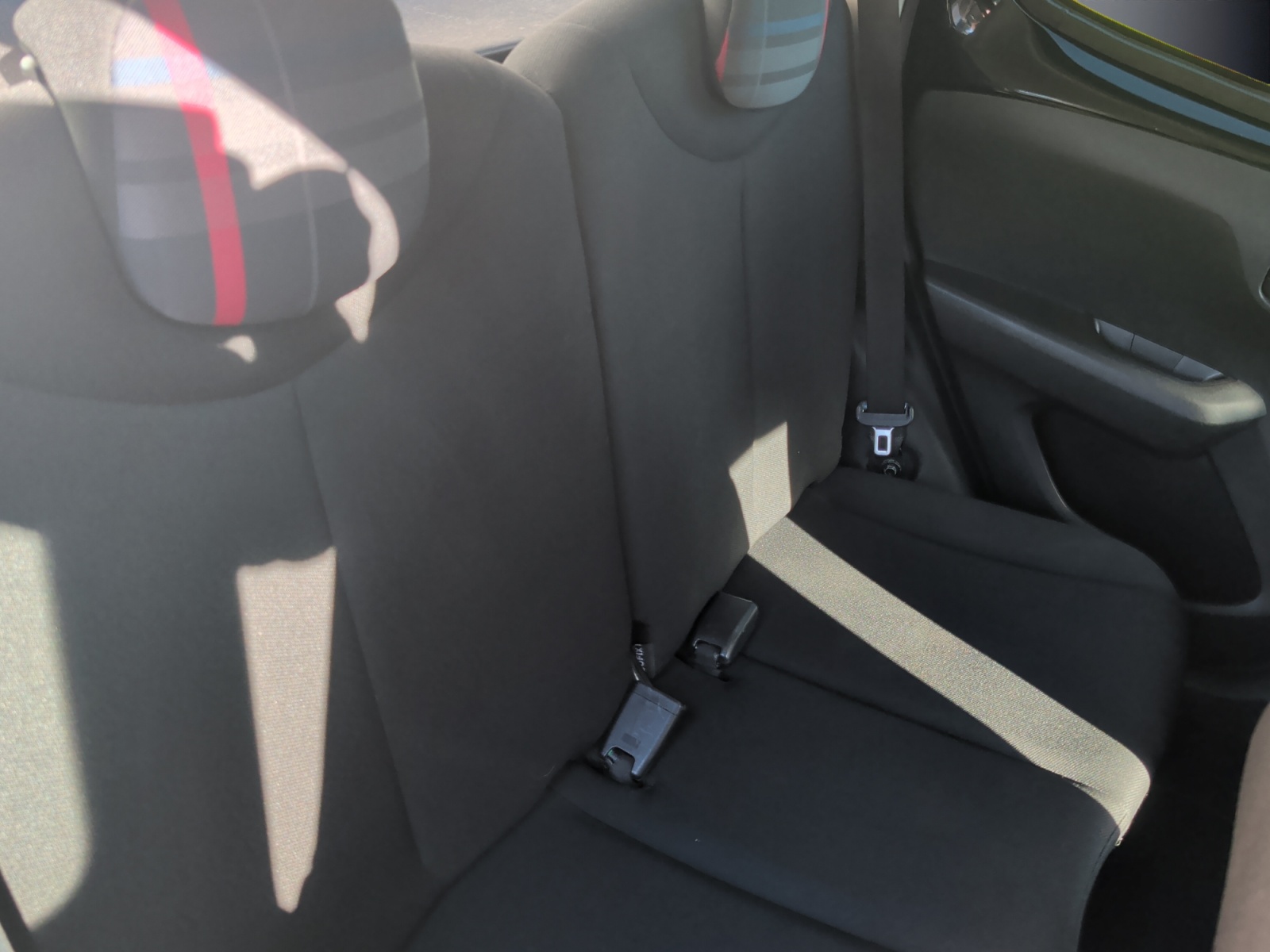 Peugeot 108 11