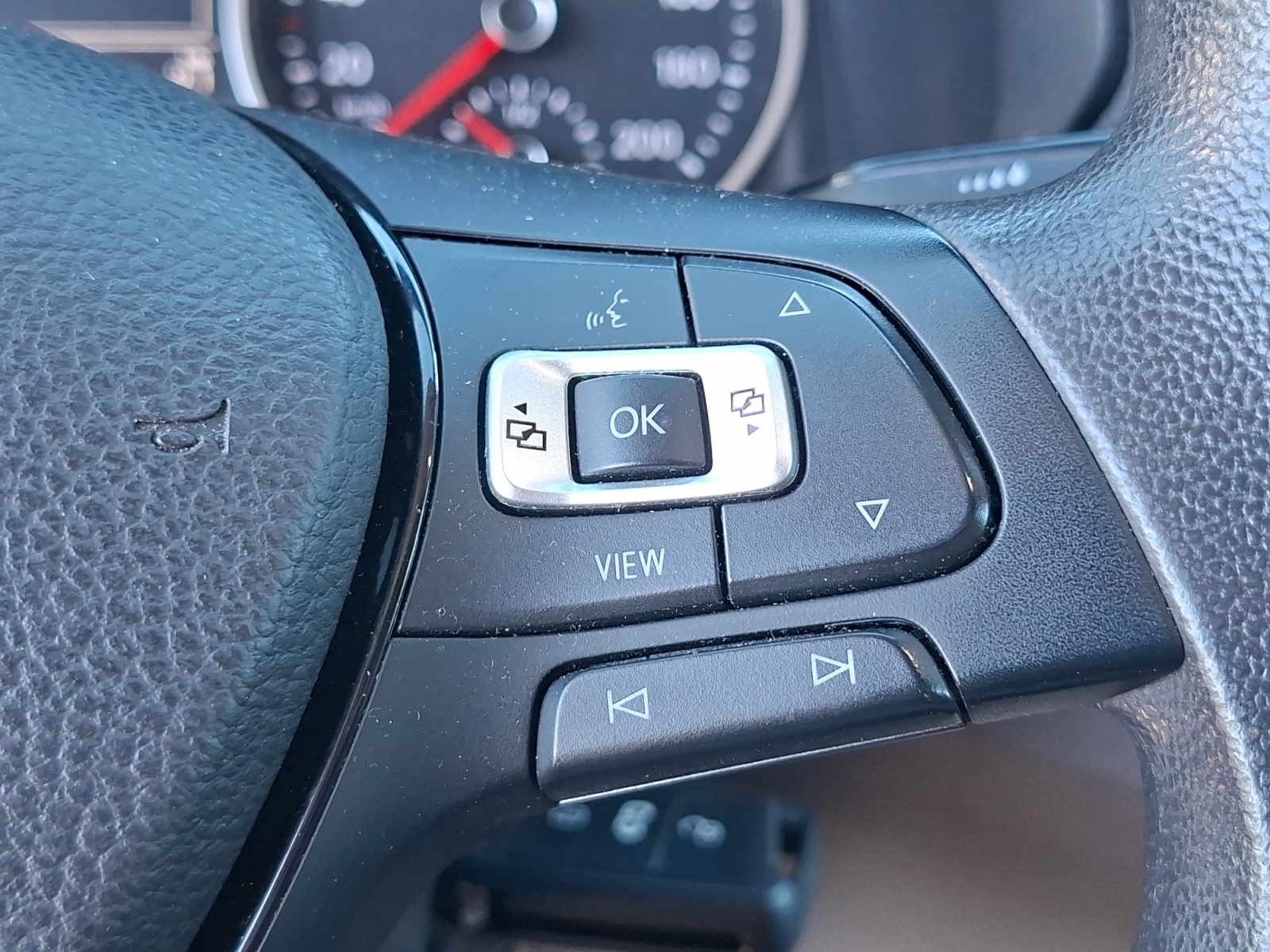 Volkswagen Crafter Vu 23