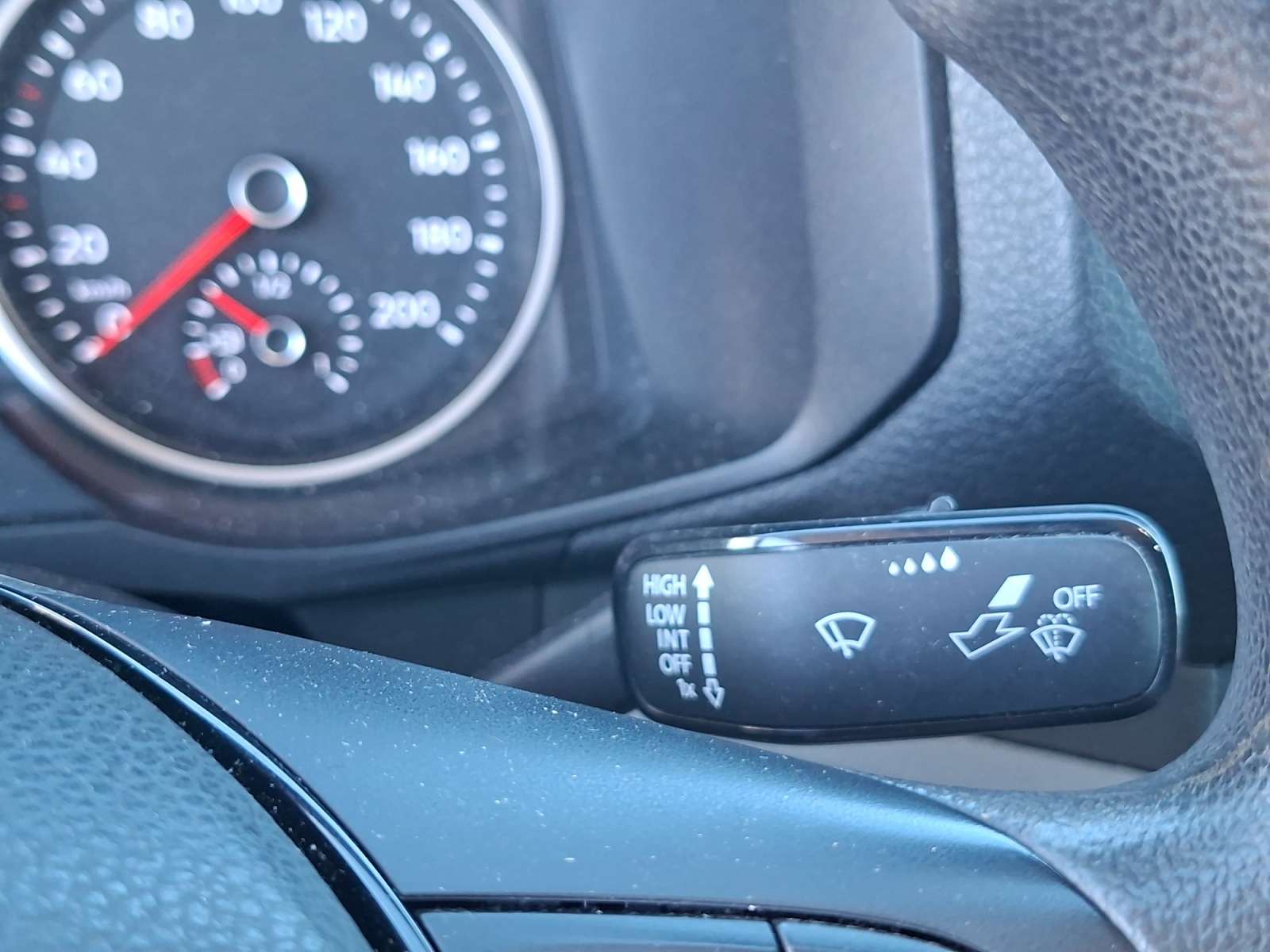 Volkswagen Crafter Vu 24