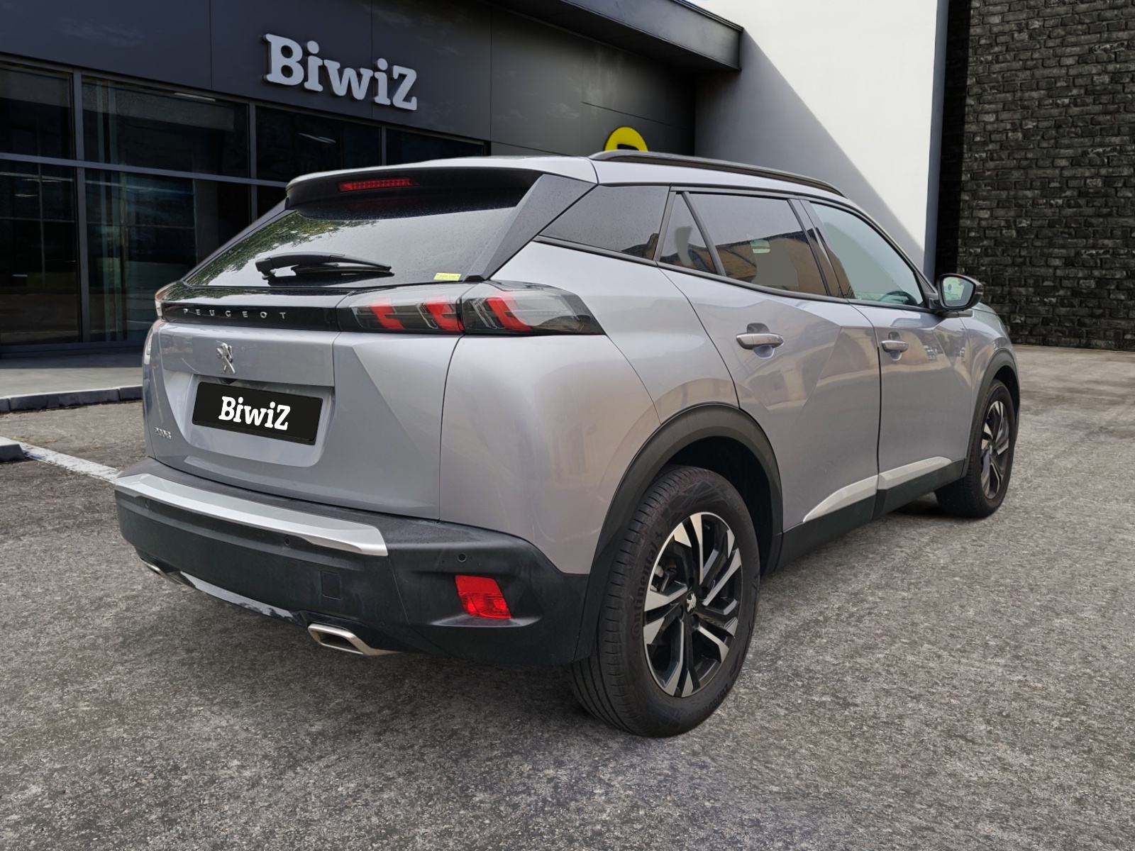 Peugeot 2008 4