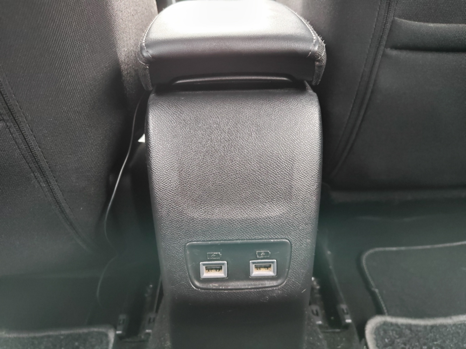 Peugeot 2008 27