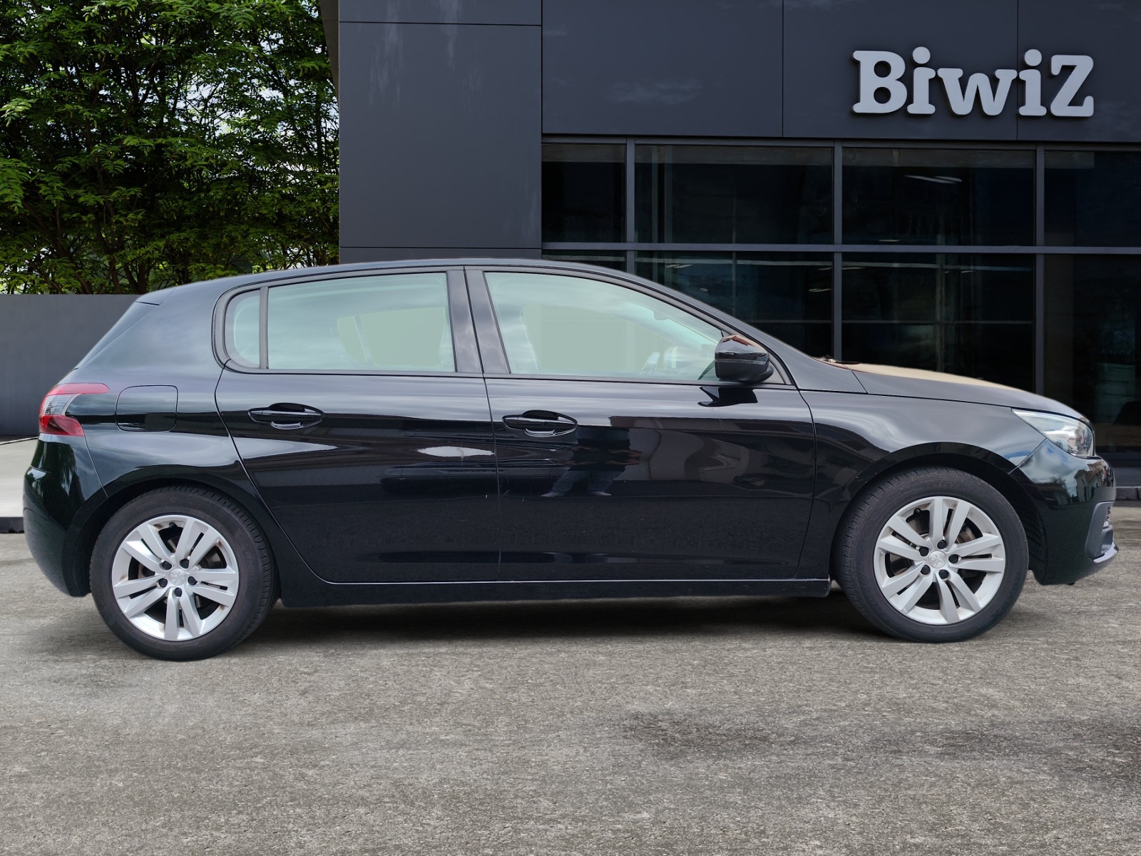 Peugeot 308 5