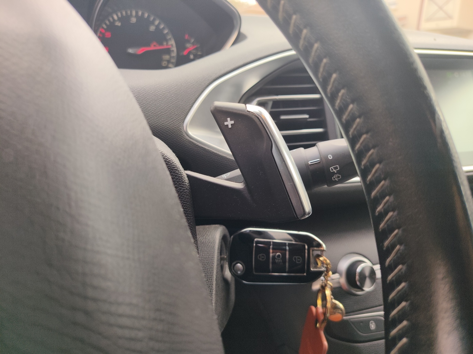Peugeot 308 24