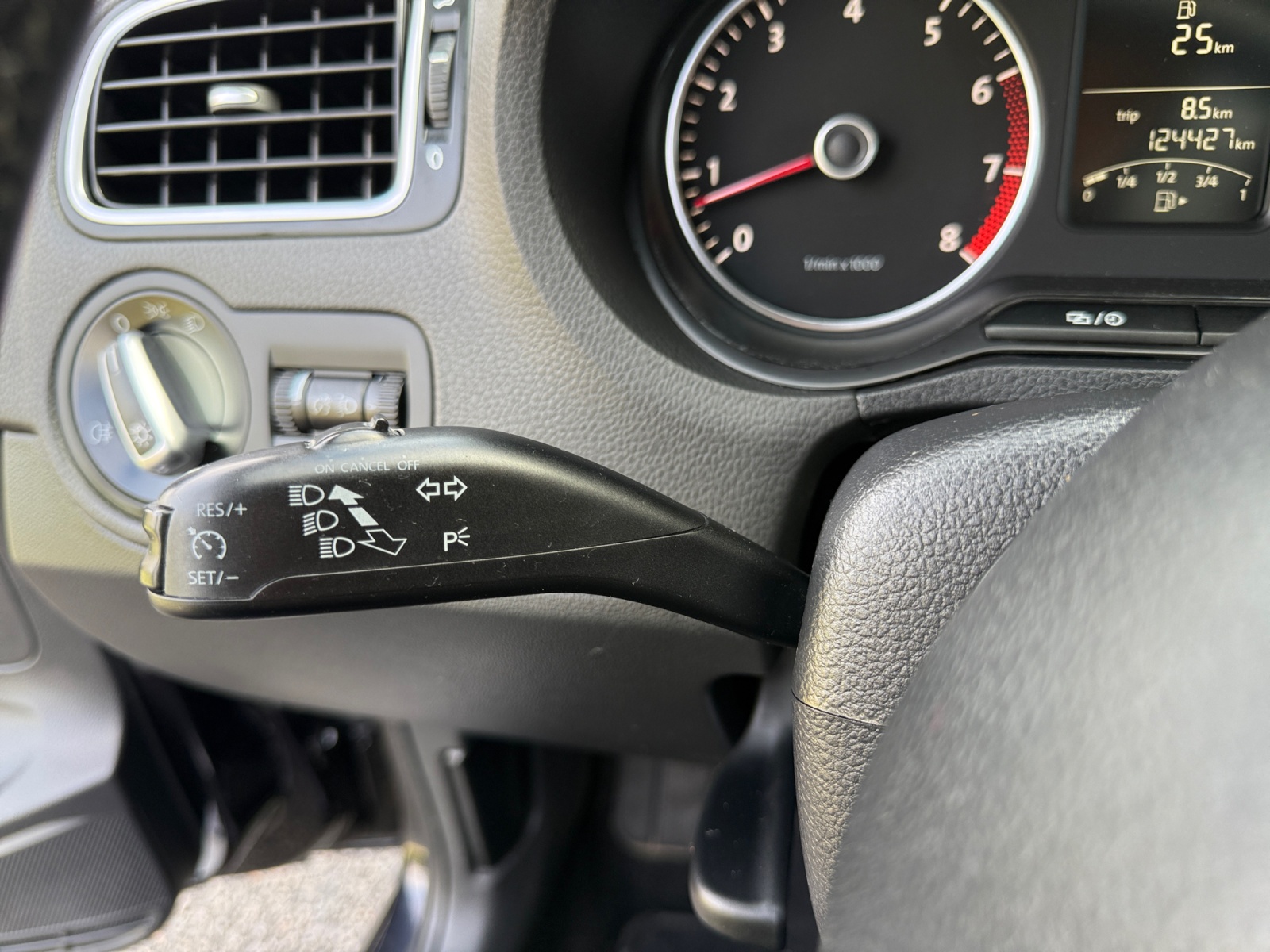 Volkswagen Polo 22