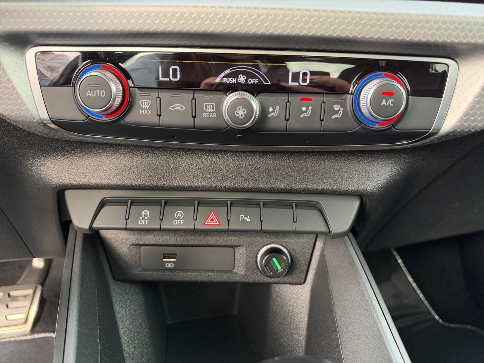Audi A1 23