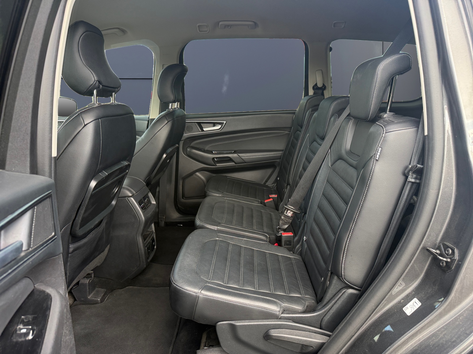 Ford Galaxy 10