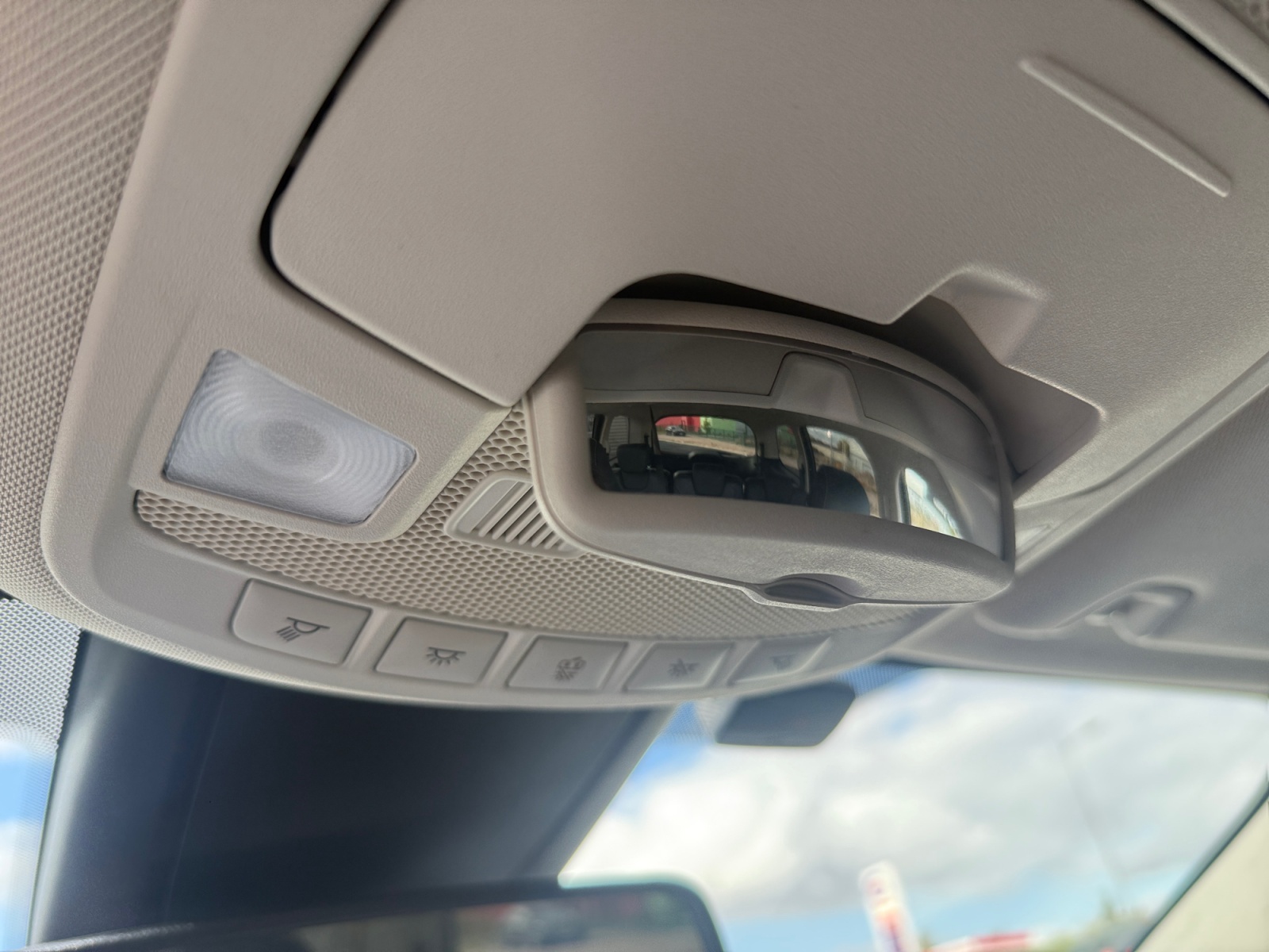 Ford Galaxy 29