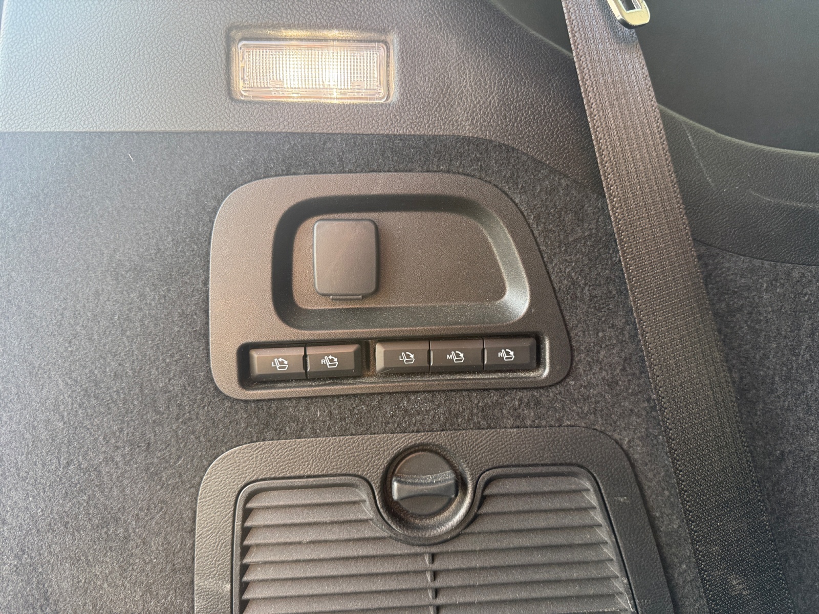 Ford Galaxy 34
