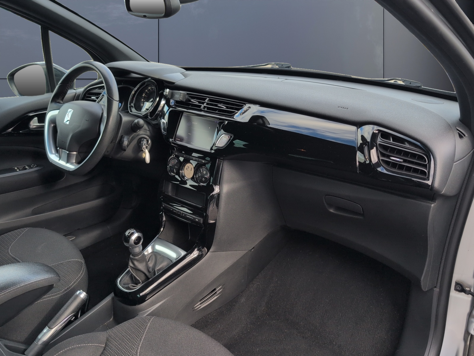 Ds Automobiles Ds3 12