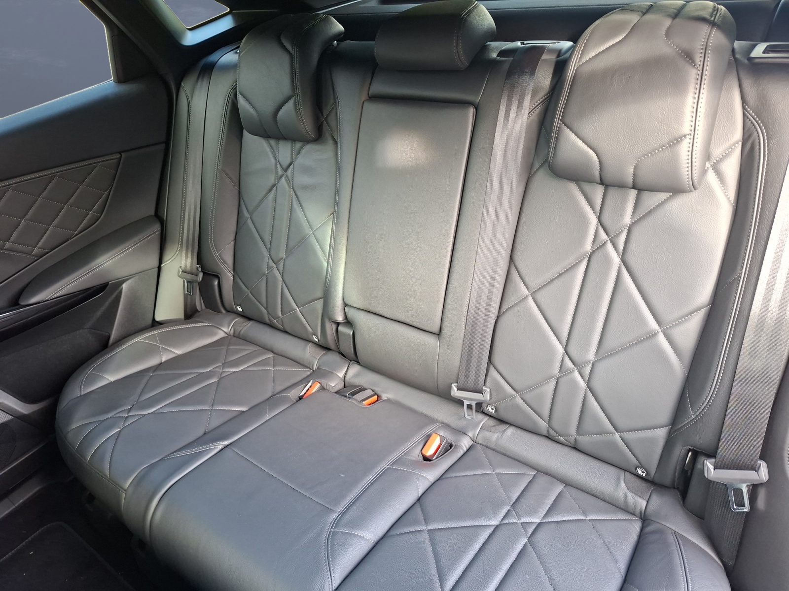 Ds Automobiles Ds 7 10