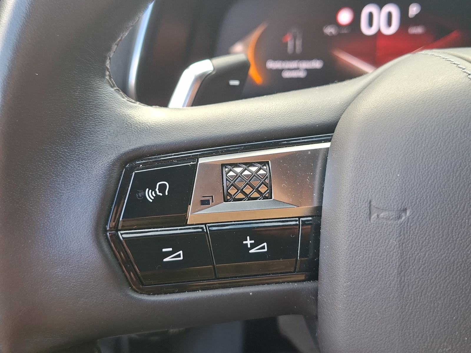 Ds Automobiles Ds 7 20