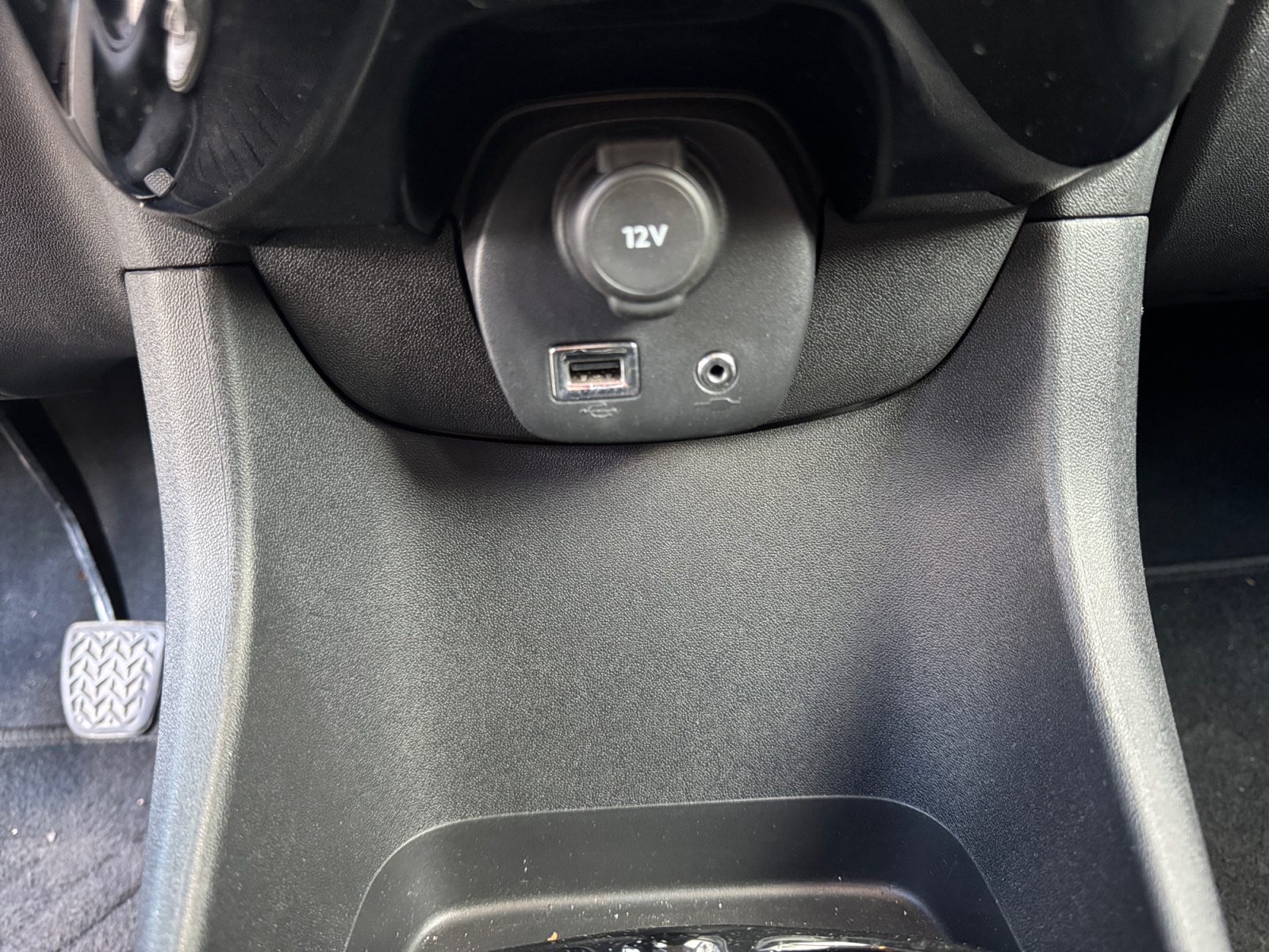 Peugeot 108 27