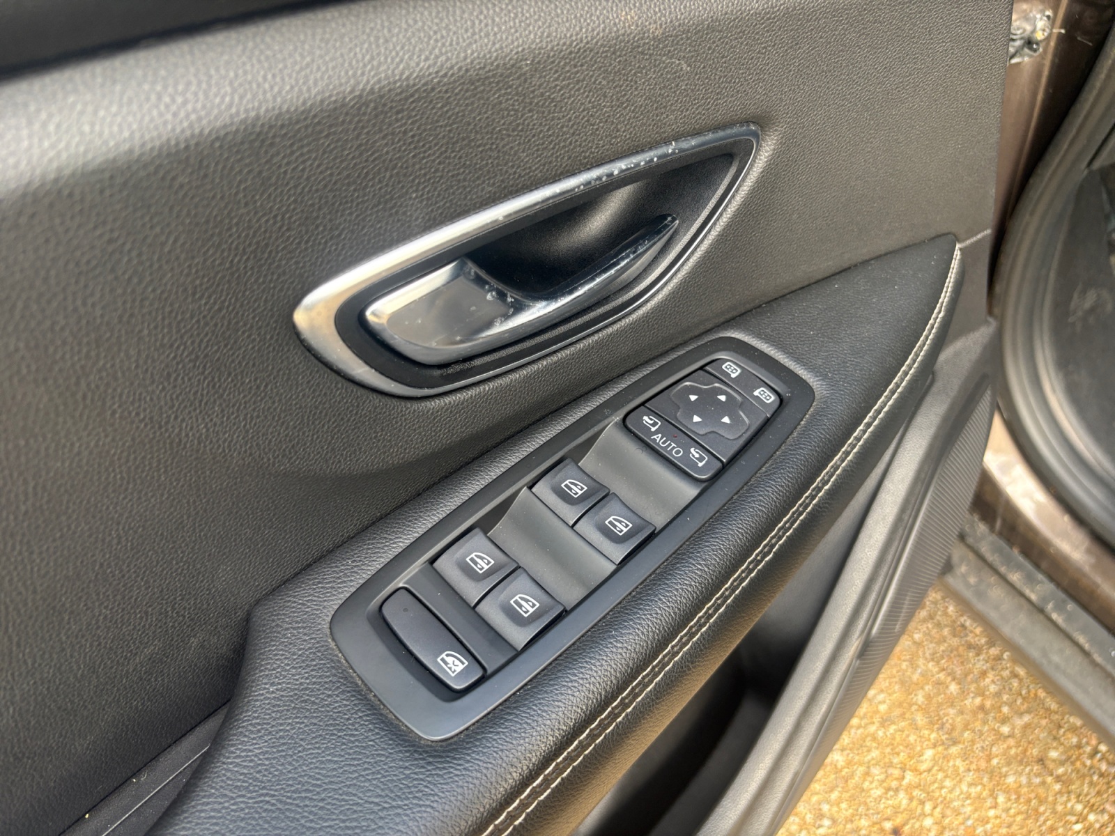 Renault Grand Scenic 17