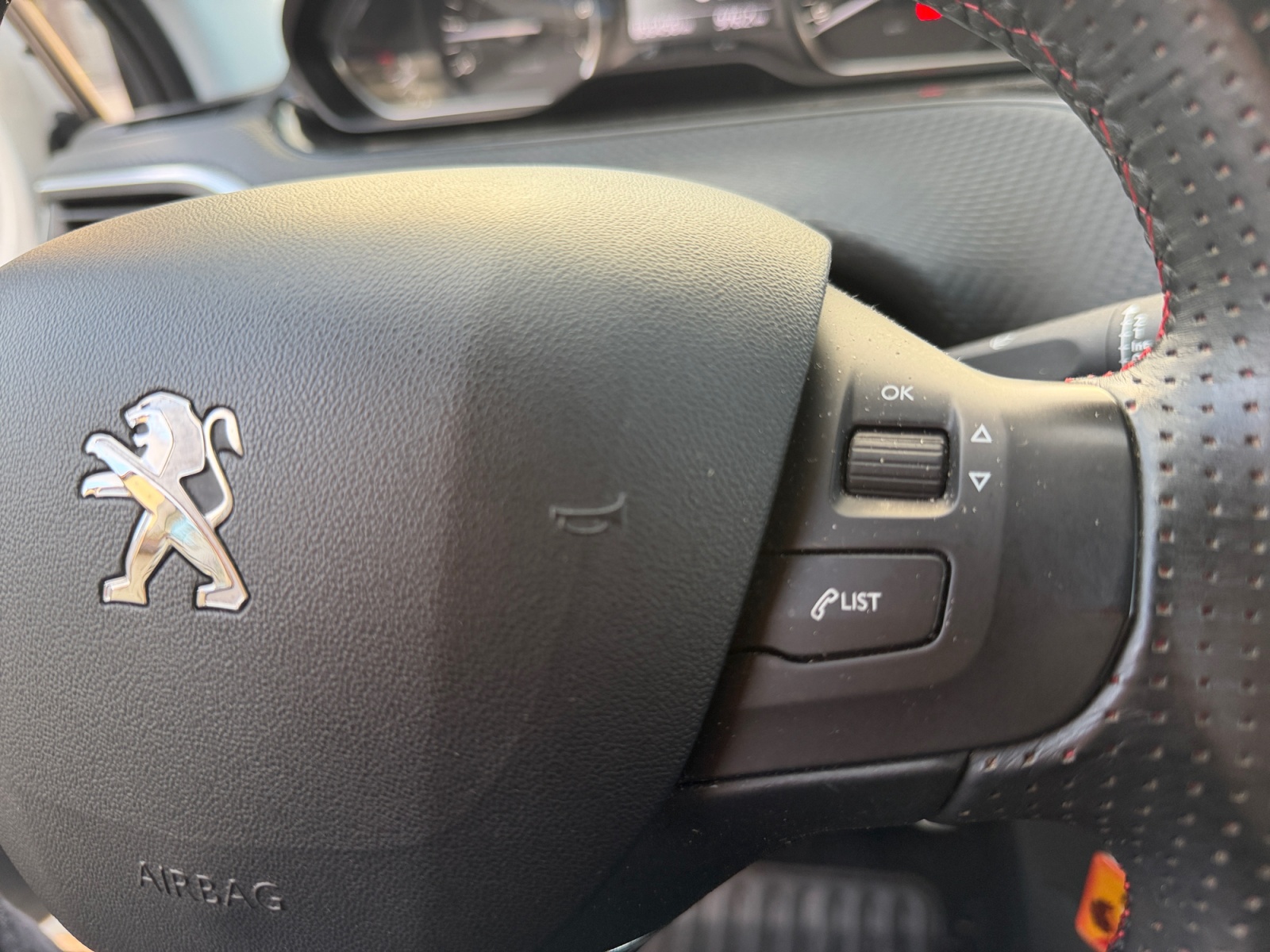 Peugeot 208 20