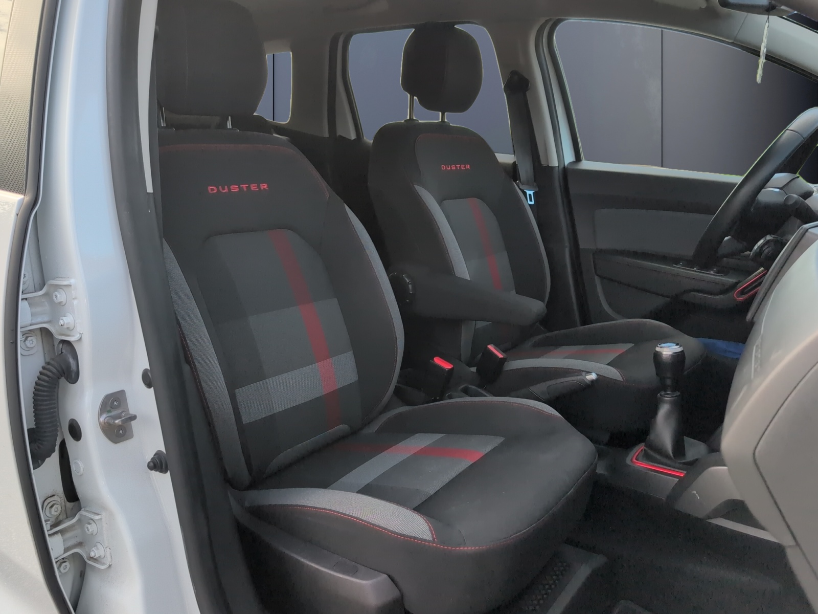 Dacia Duster 13