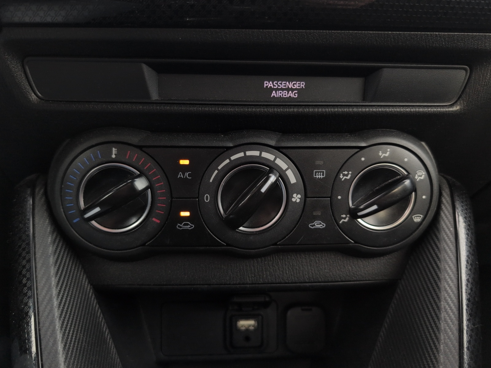 Mazda 2 18