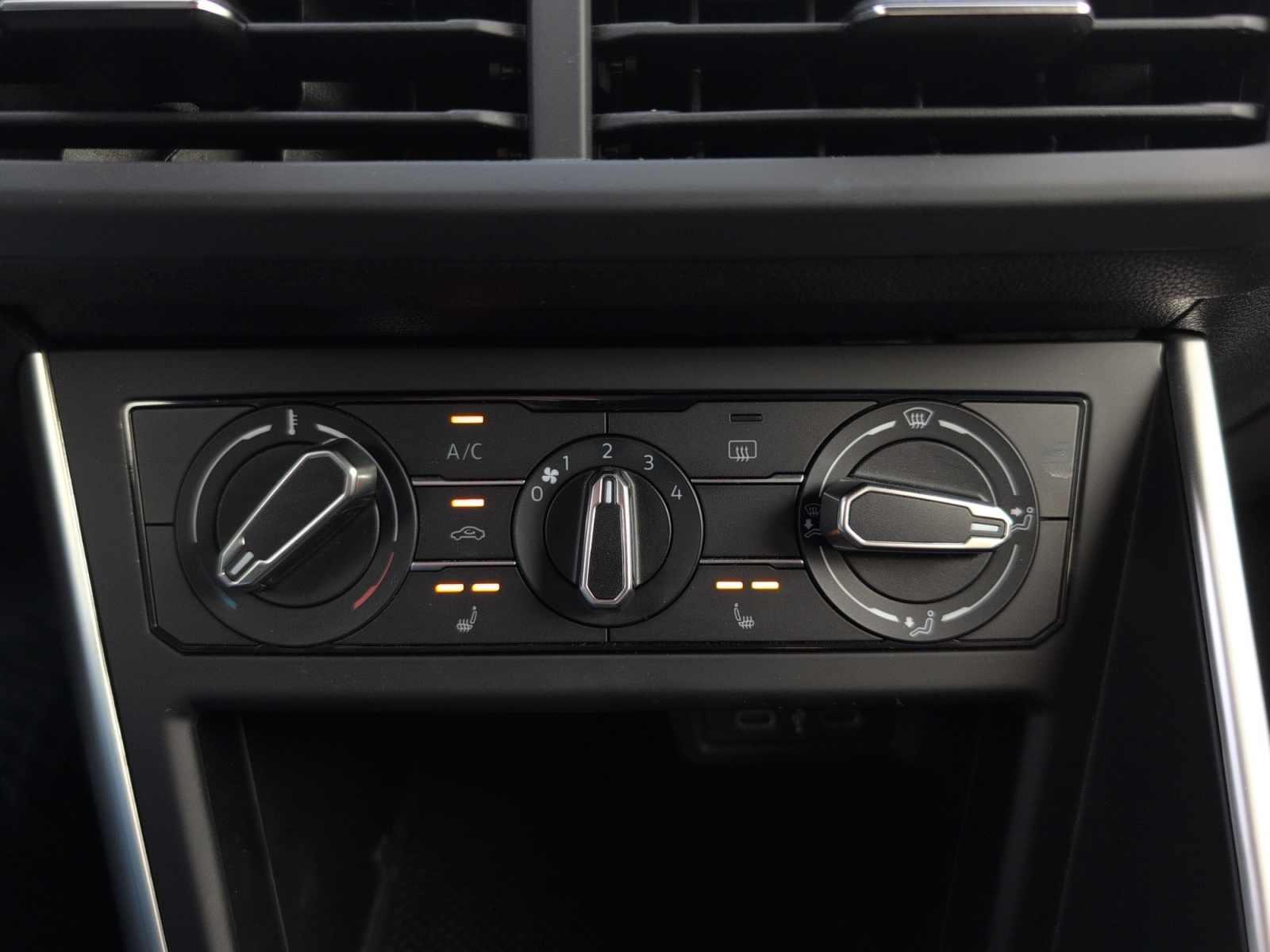 Volkswagen Polo 19