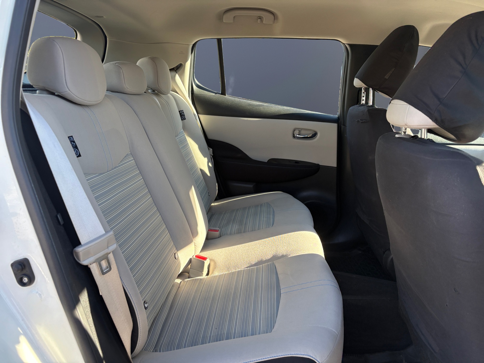 Nissan Leaf 11
