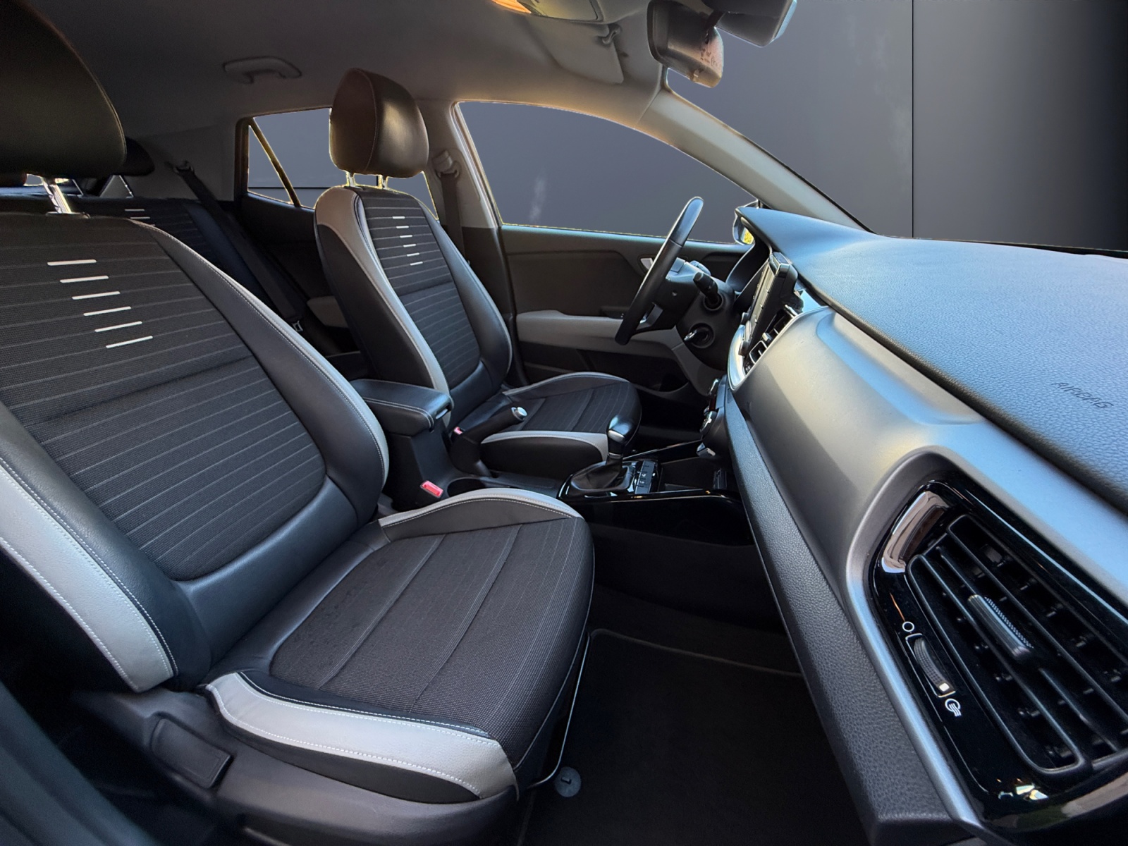 Kia Stonic 13