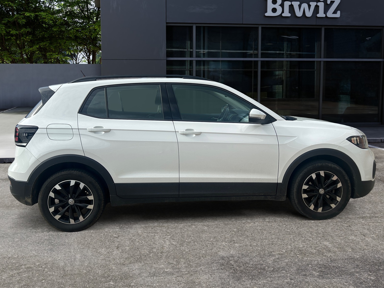 Volkswagen T-Cross 5
