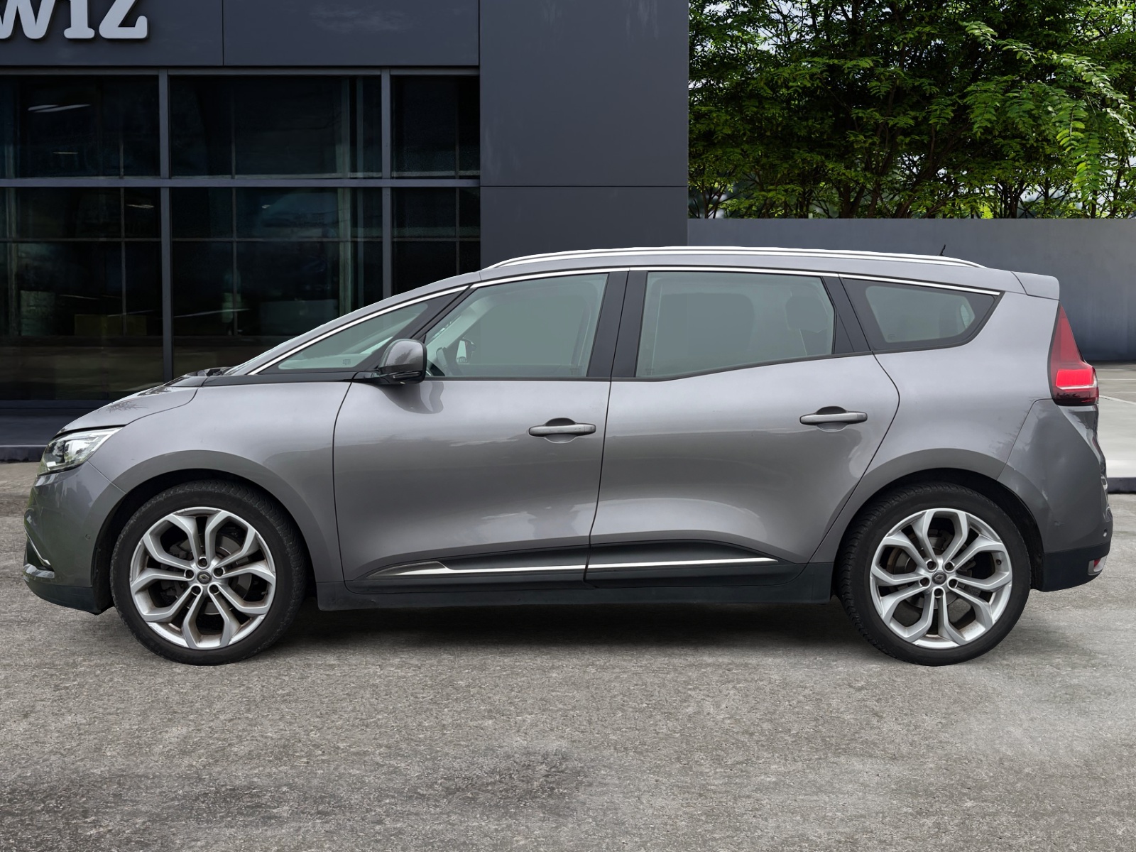 Renault Grand Scenic 1