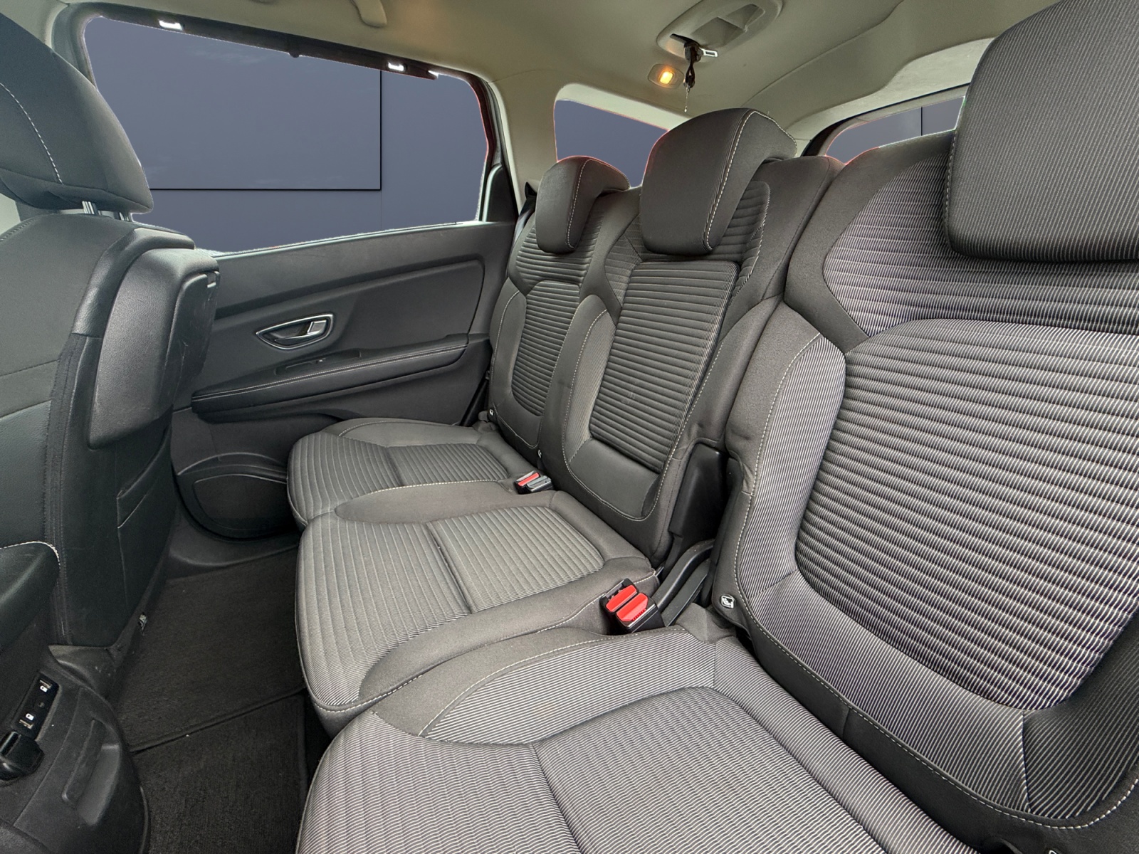 Renault Grand Scenic 10