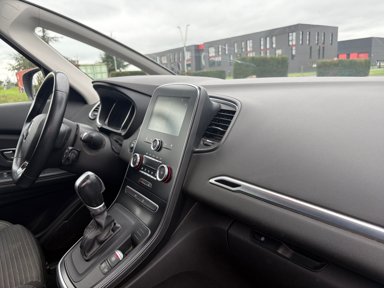 Renault Grand Scenic 30