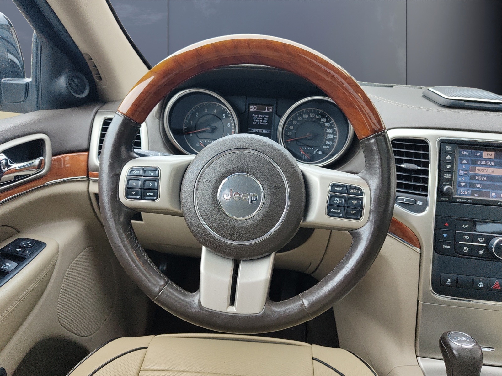 Jeep Grand Cherokee 13