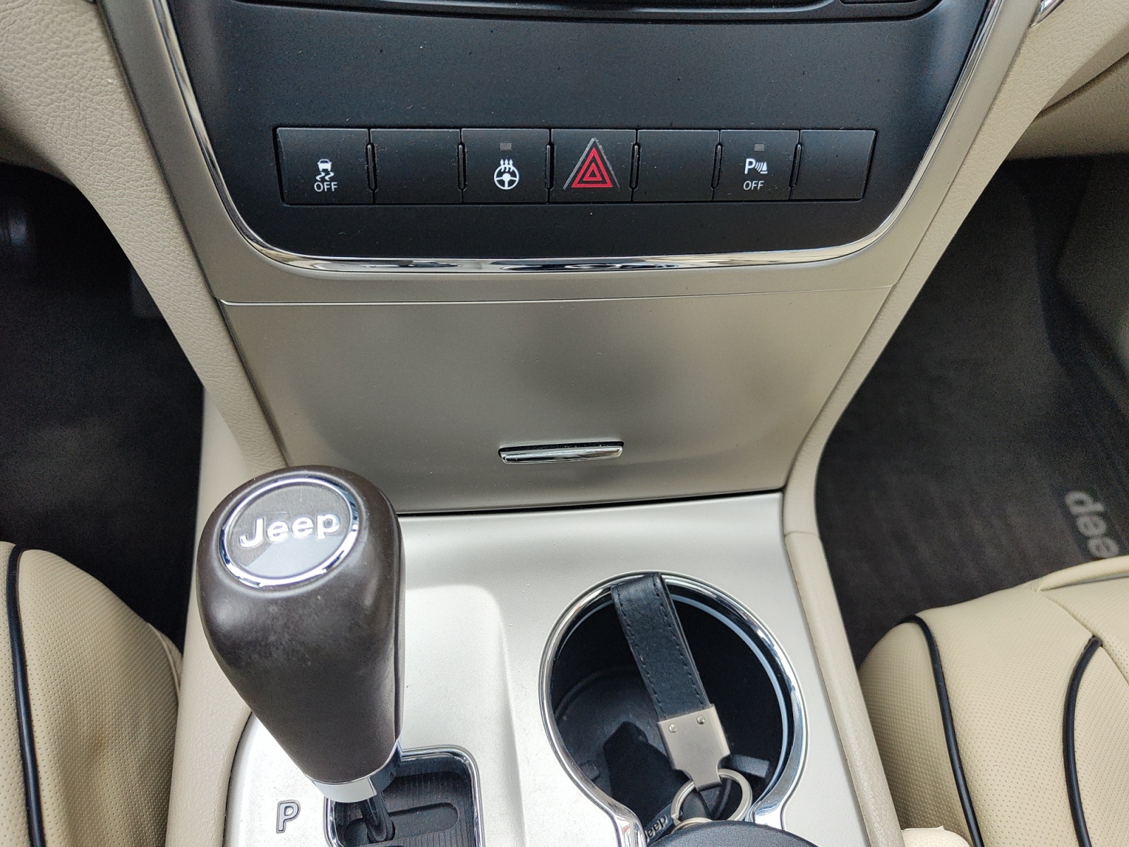 Jeep Grand Cherokee 16