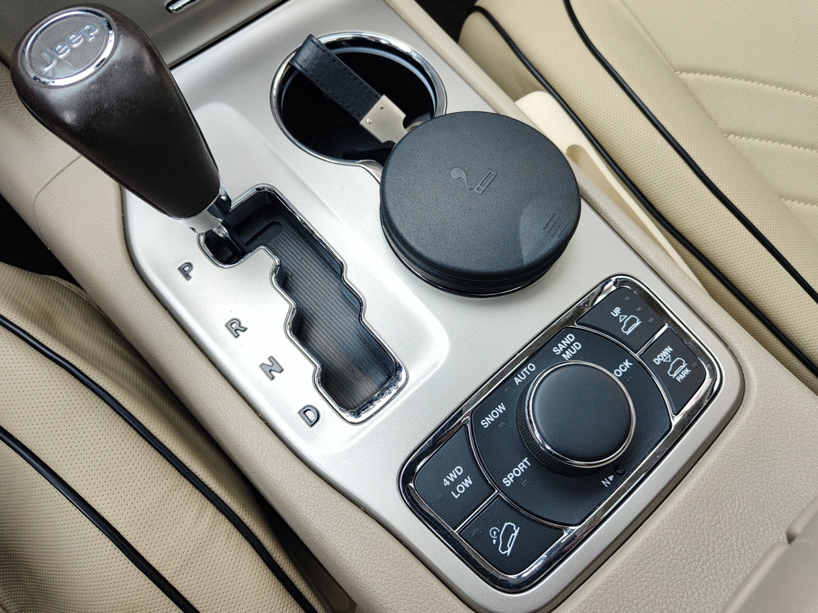 Jeep Grand Cherokee 17