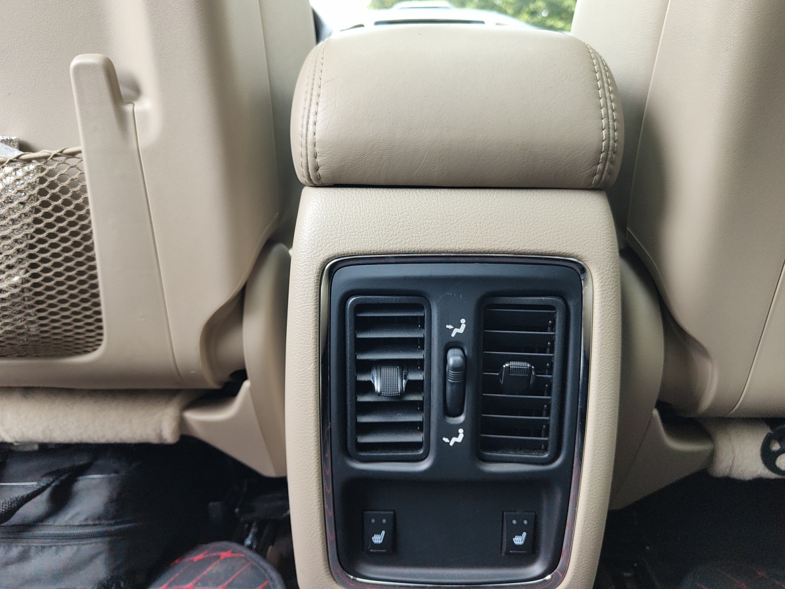Jeep Grand Cherokee 28