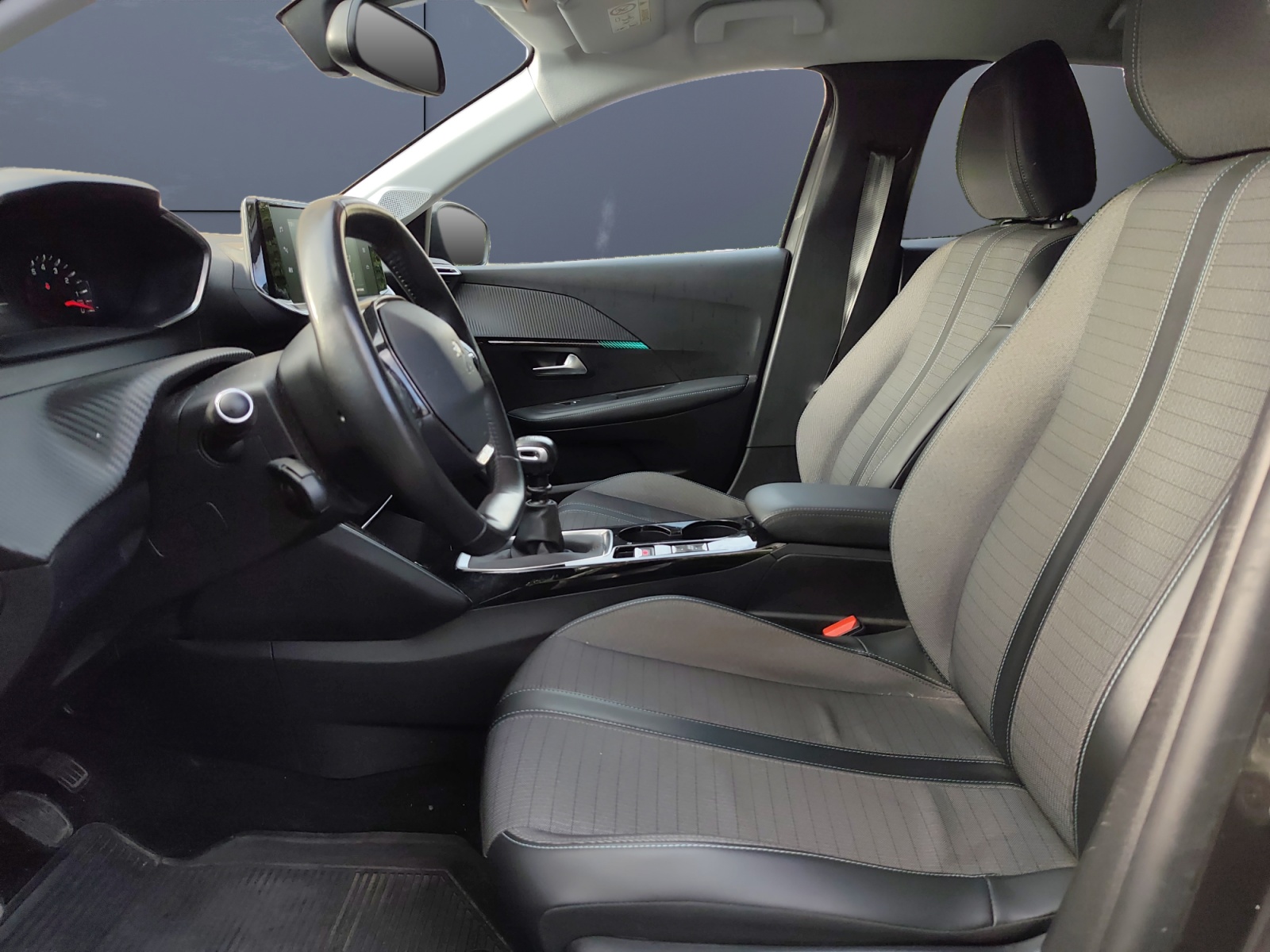 Peugeot 208 9