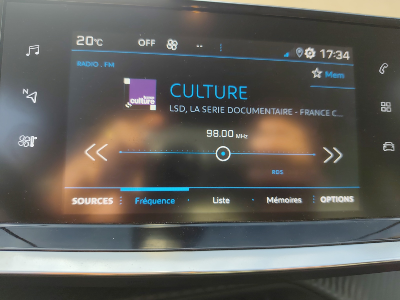 Peugeot 208 18