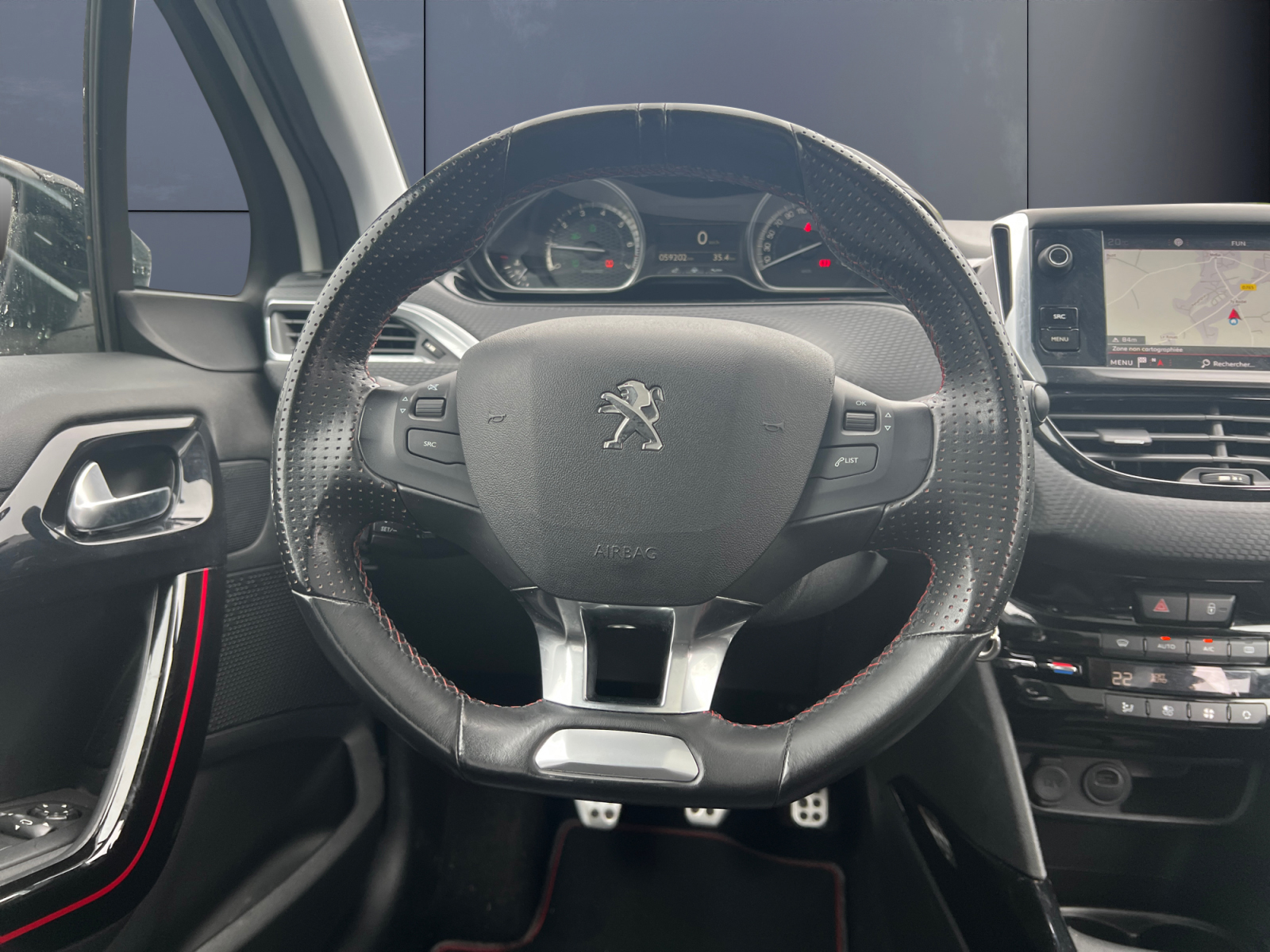 Peugeot 2008 15