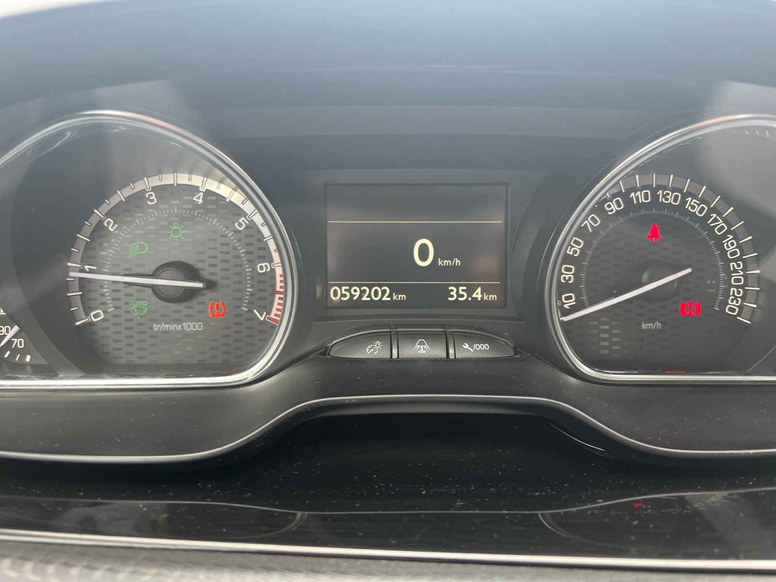 Peugeot 2008 16