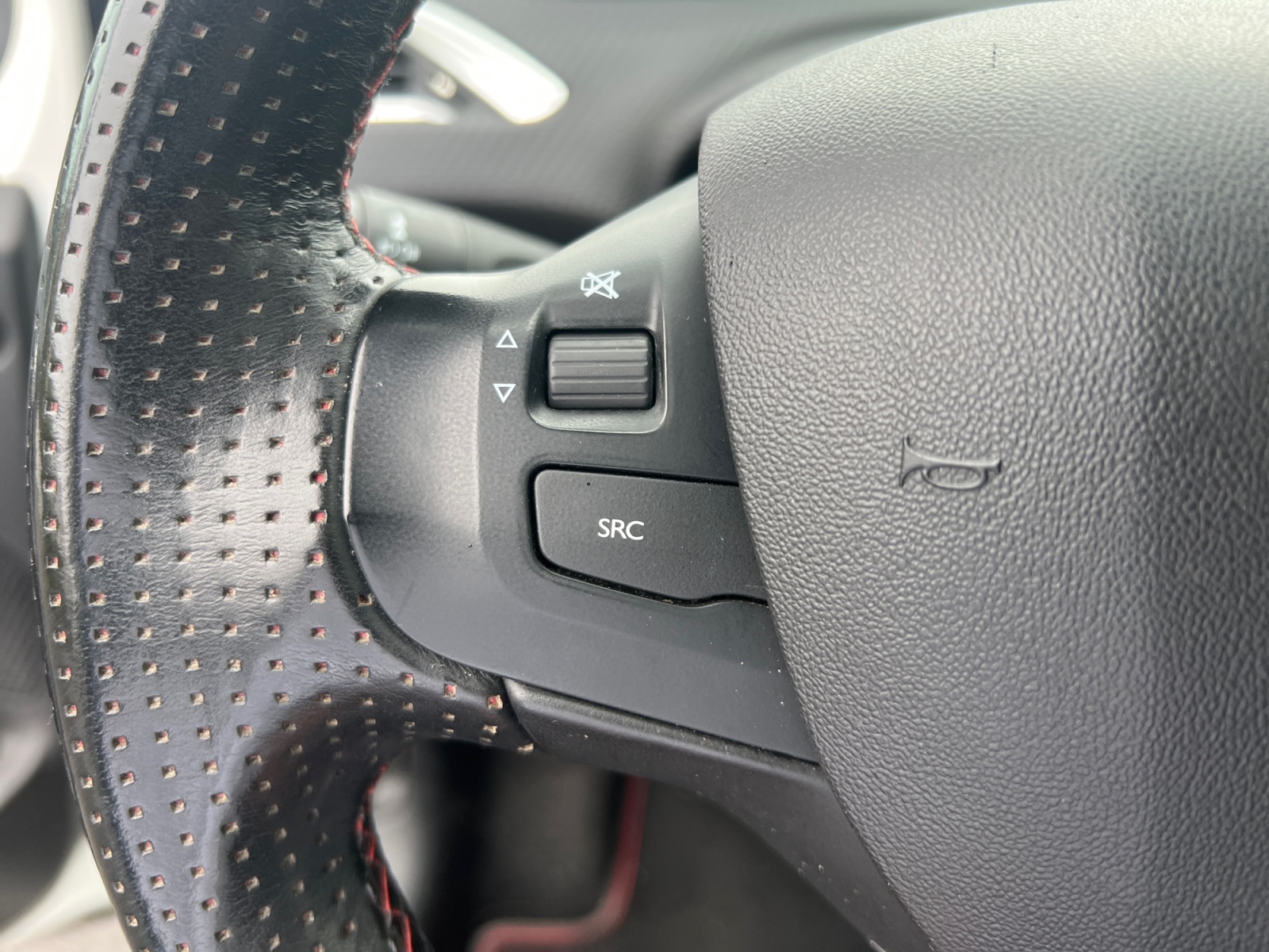 Peugeot 2008 19