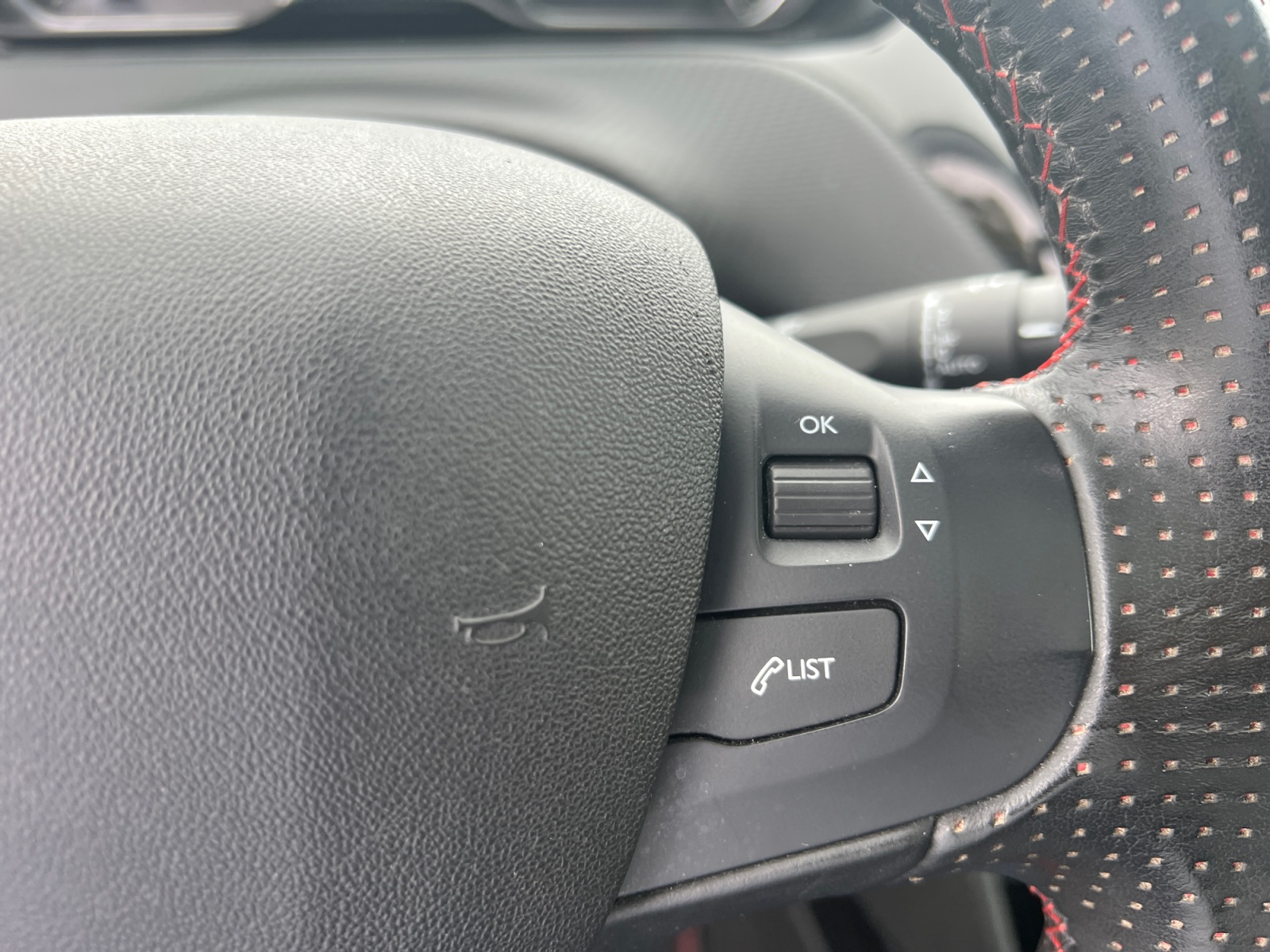 Peugeot 2008 21