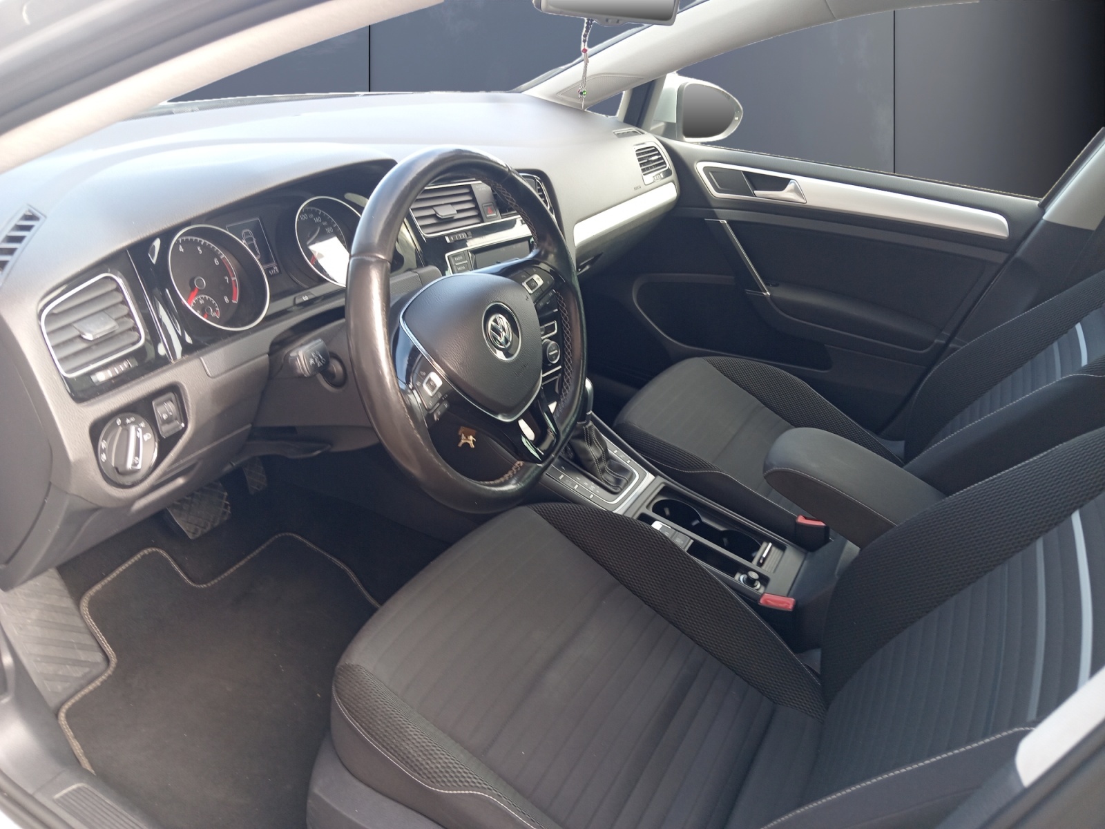 Volkswagen Golf 8
