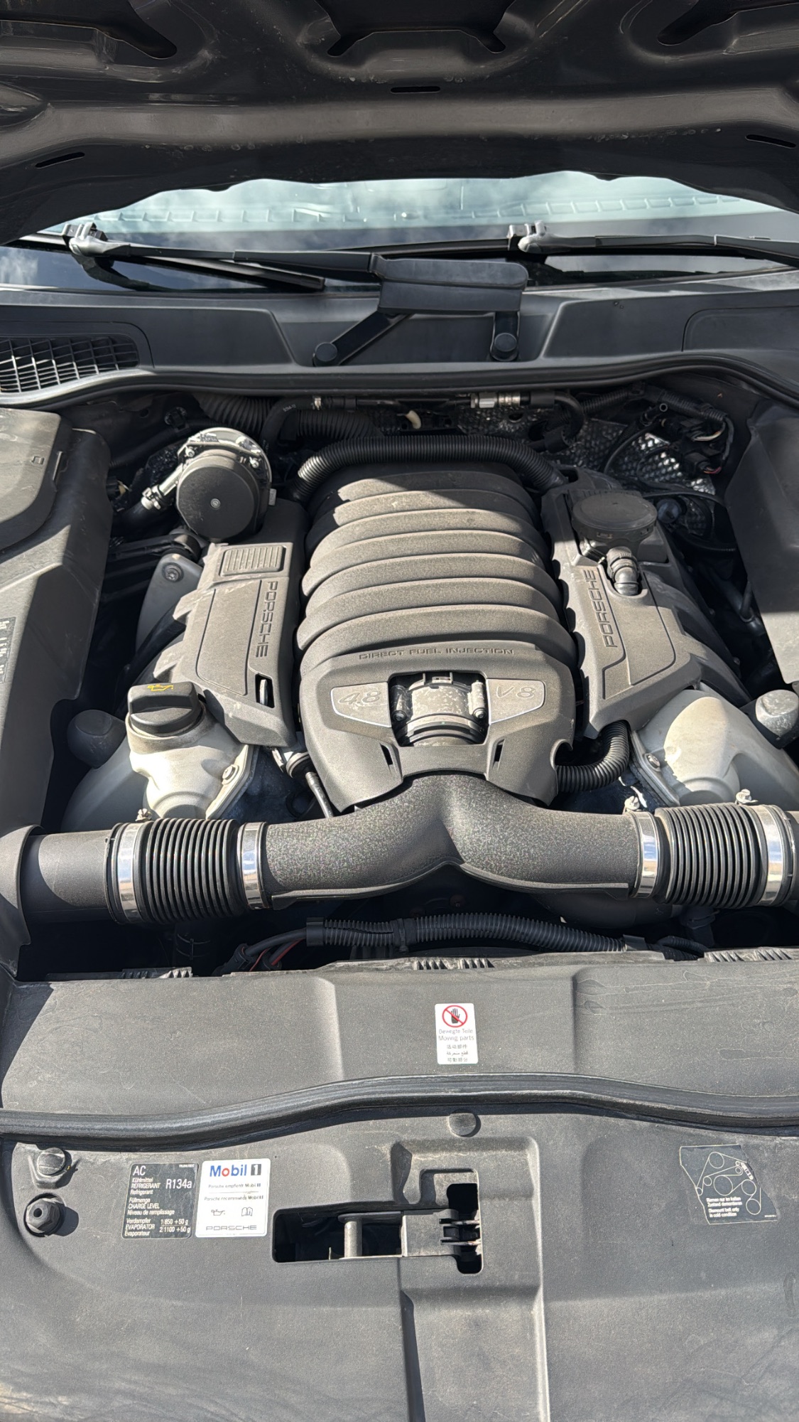 Porsche Cayenne 38