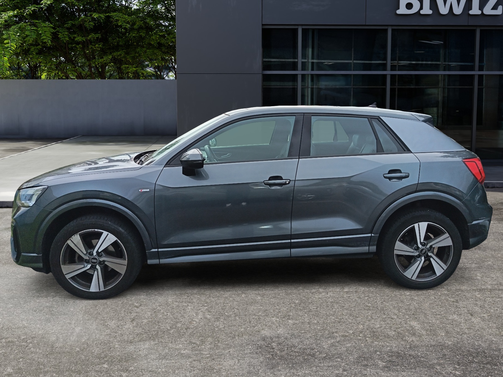 Audi Q2 1