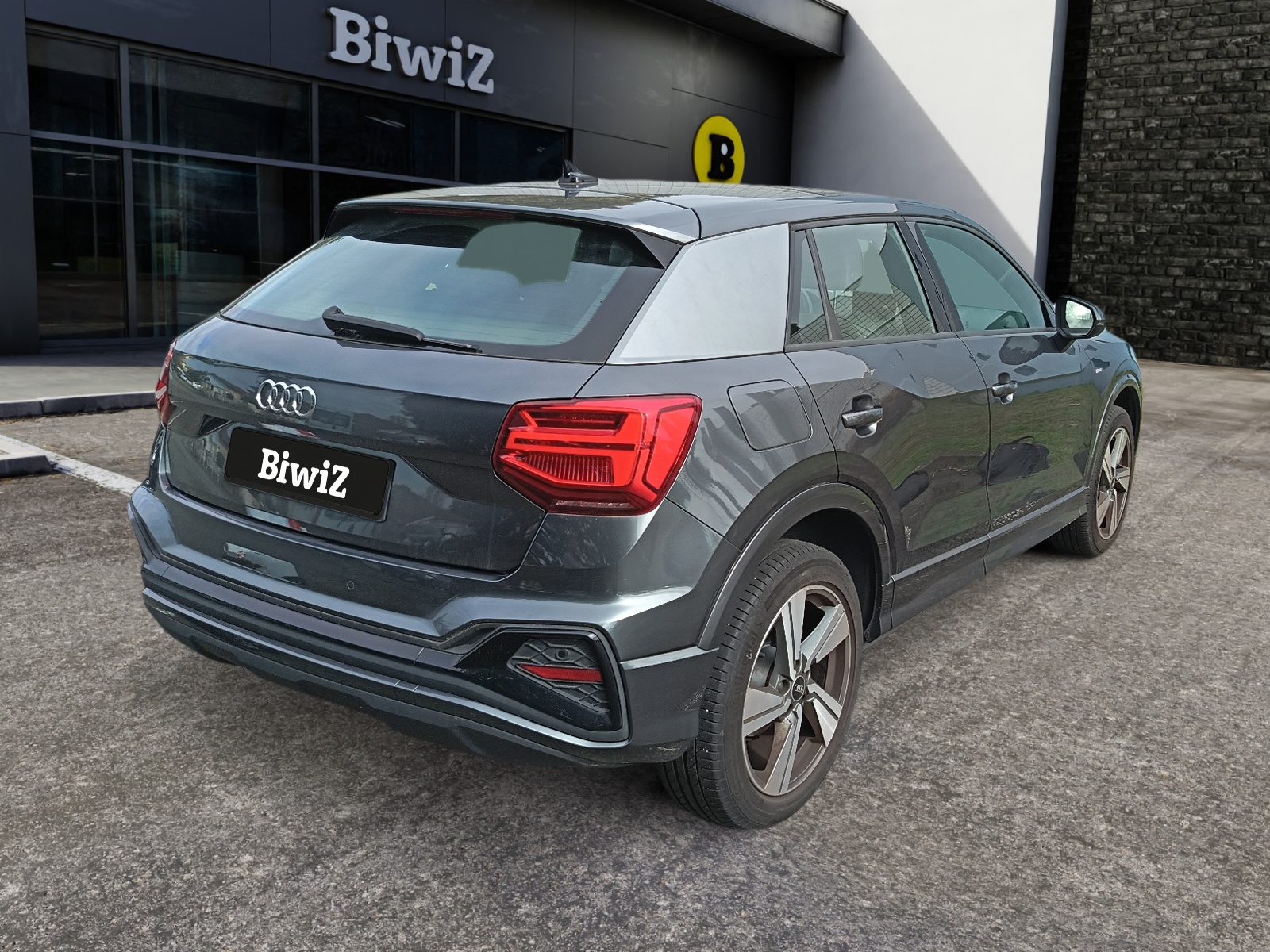 Audi Q2 4